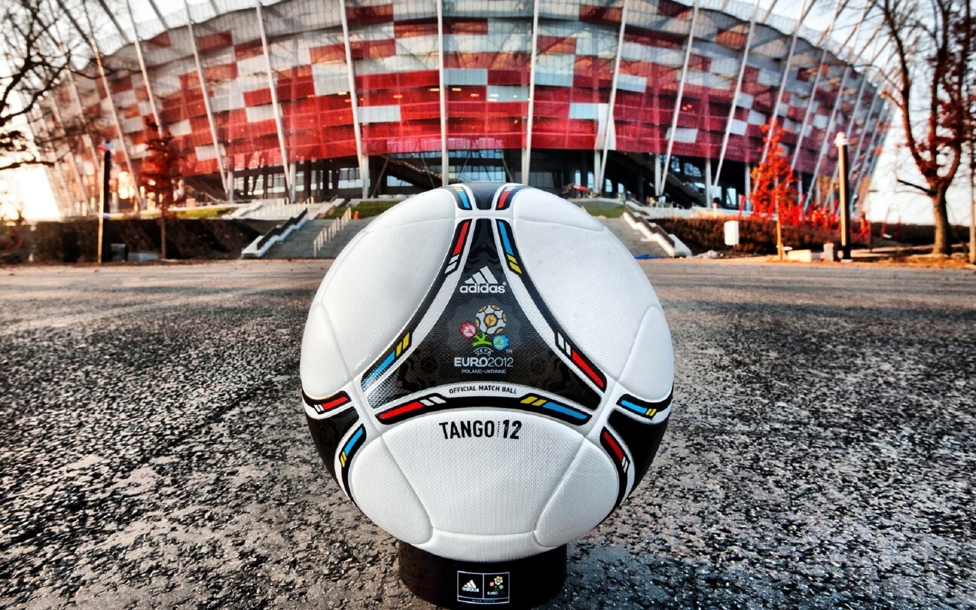 city, urban Scene, motor vehicle, asphalt, leather, competition, mode of transportation, stadium, competitive Sport, 1080P, street, soccer, car, architecture, HD Wallpaper