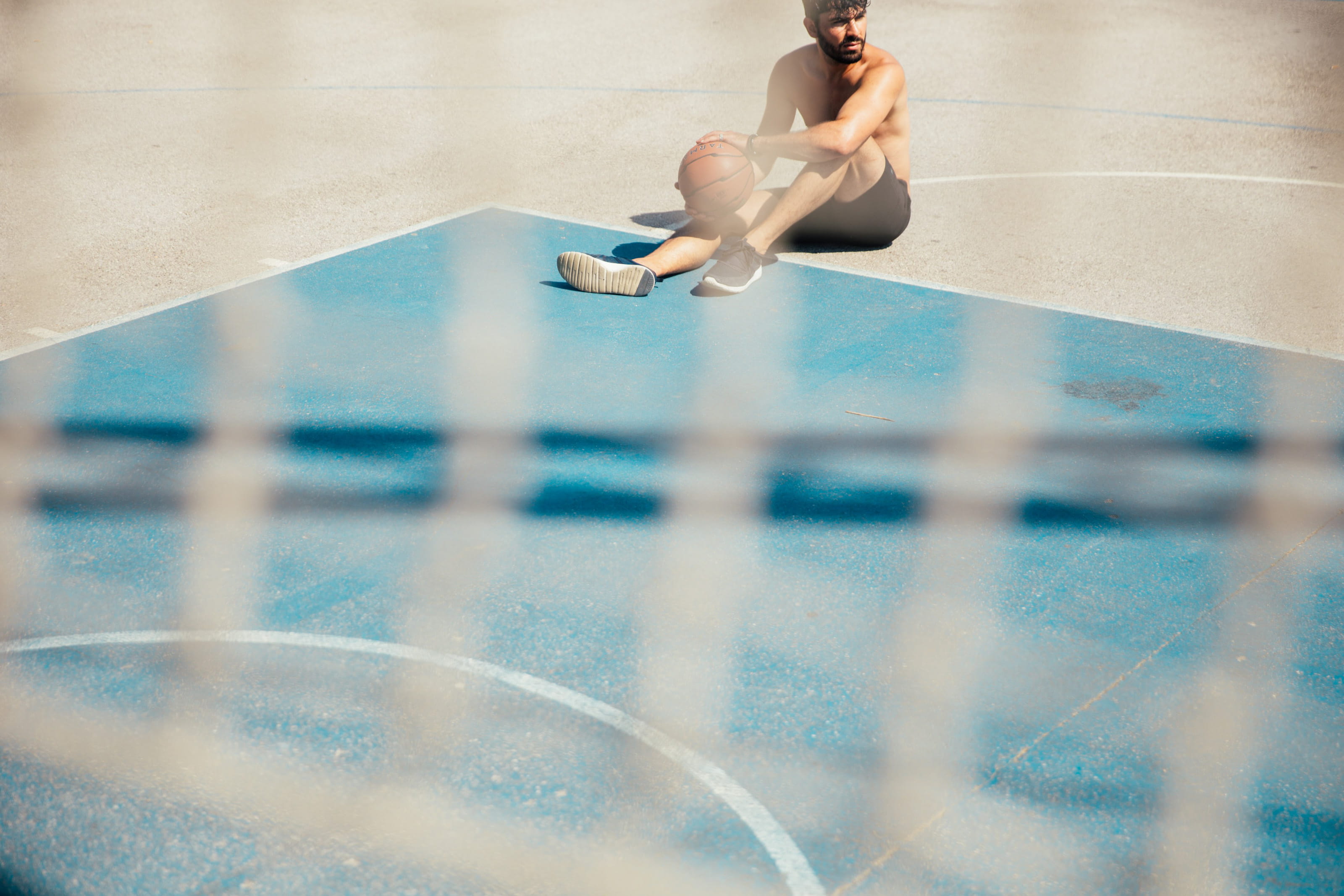healthy lifestyle, youth, sit, day, sunlight, basketball net, full length, One Person, Sport, 2K, city, Athletic, ball, bearded, vitality, leisure, young adult, HD Wallpaper