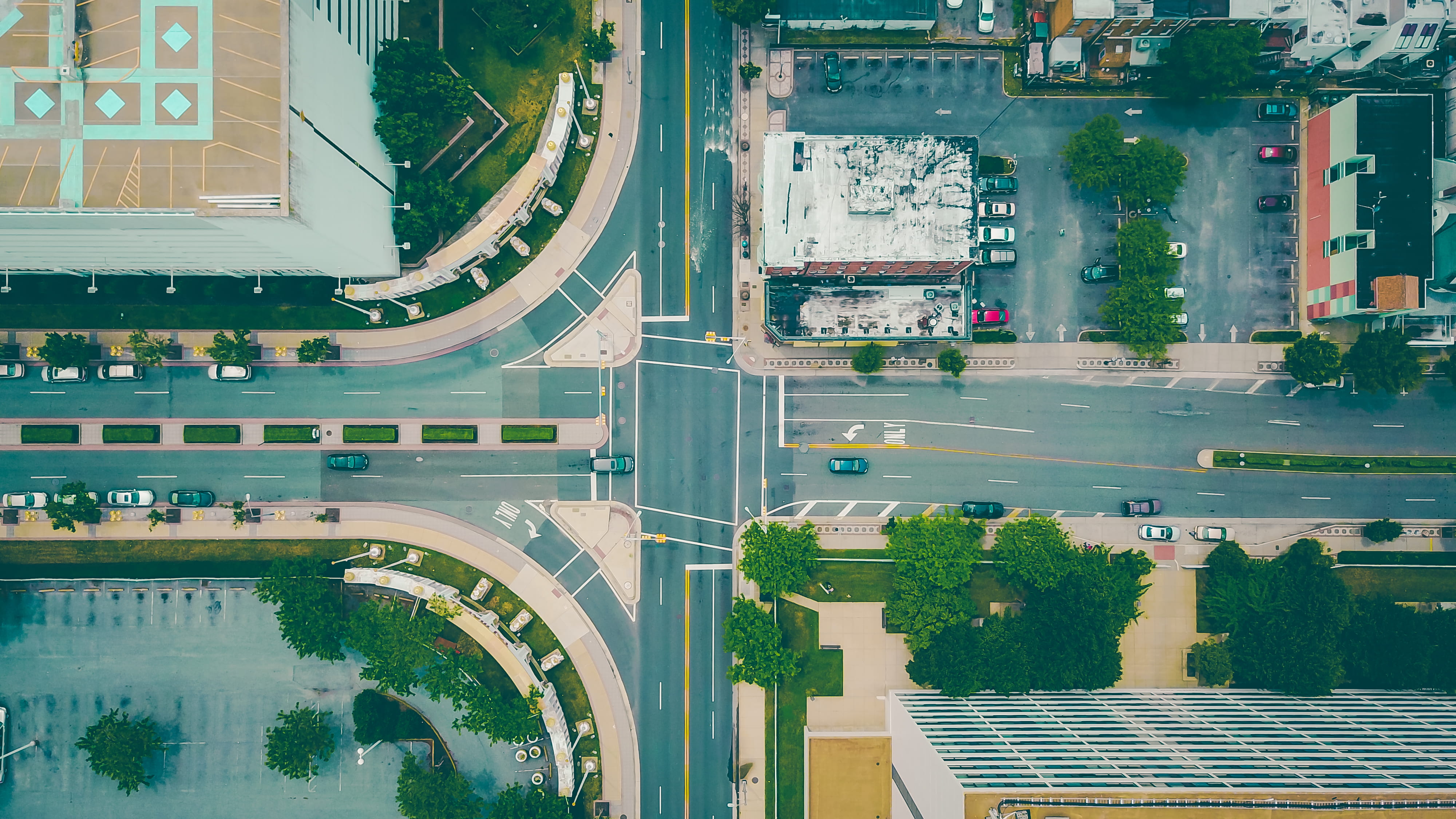intersection, aerial, built structure, mavic pro, outdoors, drone view, dji, tree, parking lot, photography, building exterior, street, highway, road, lines, HD Wallpaper