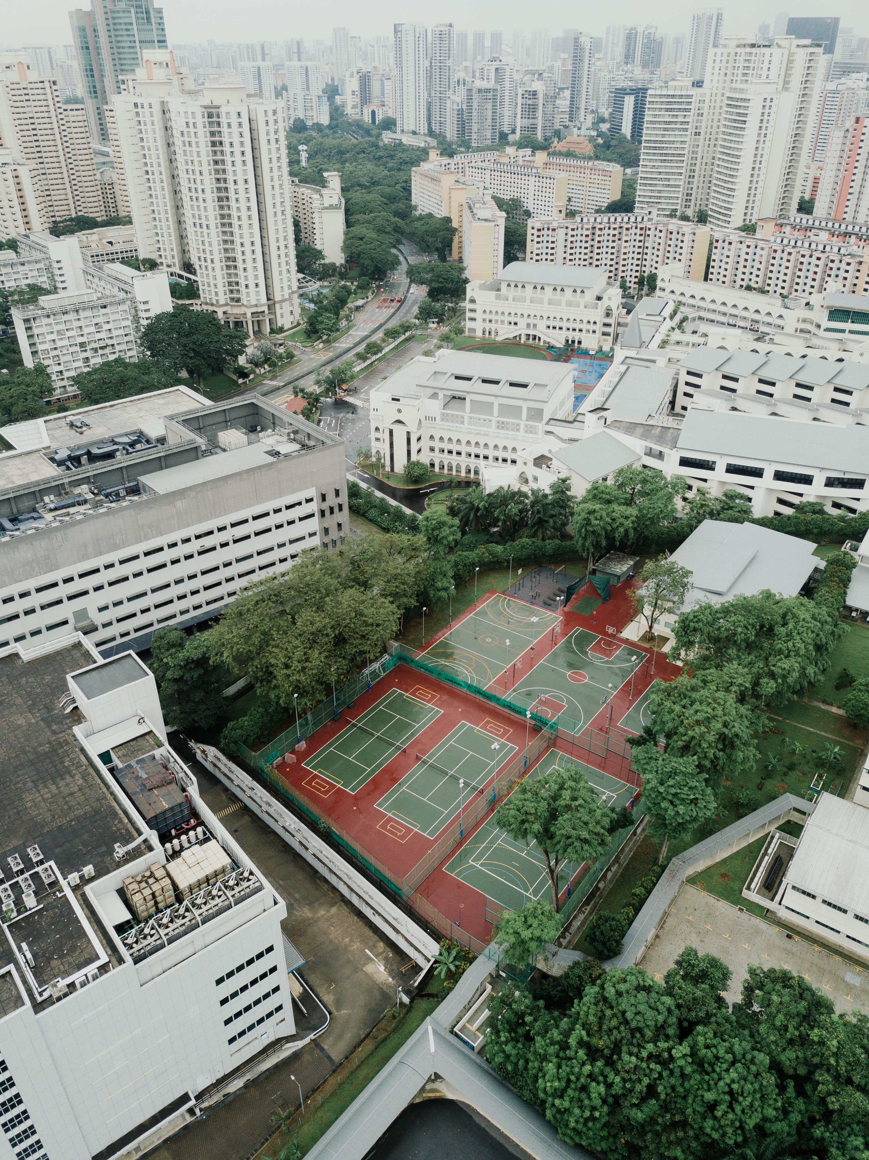 high angle view, transportation, scenery, apartment building, buildings, 4K, office building exterior, day, downtown, tennis, from above, sport, architecture, Phone HD Wallpaper