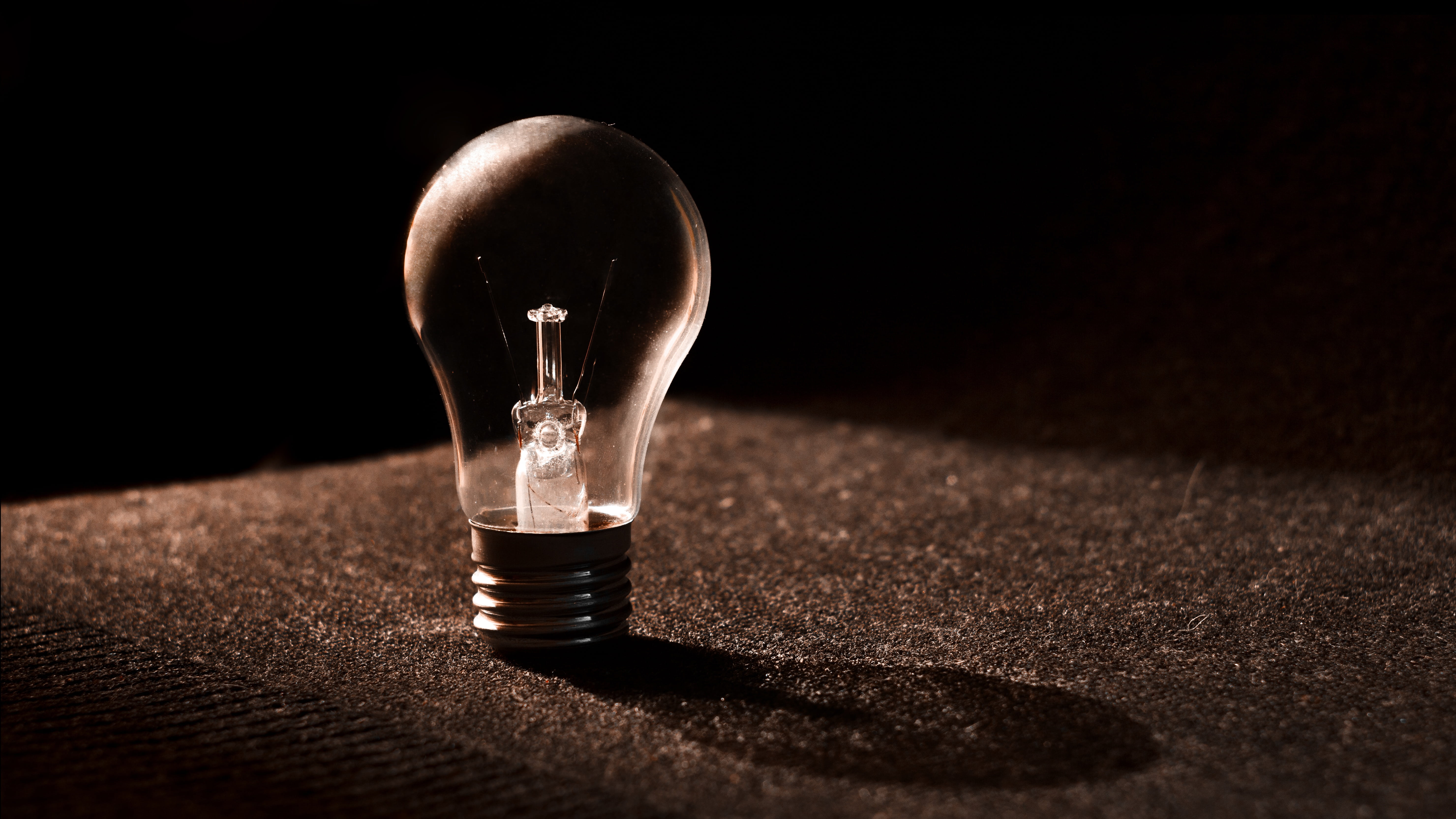 technology, studio shot, illuminated, glowing, bulb, luminosity, close-up, light - natural phenomenon, electricity, texture, fuel and power generation, HD Wallpaper