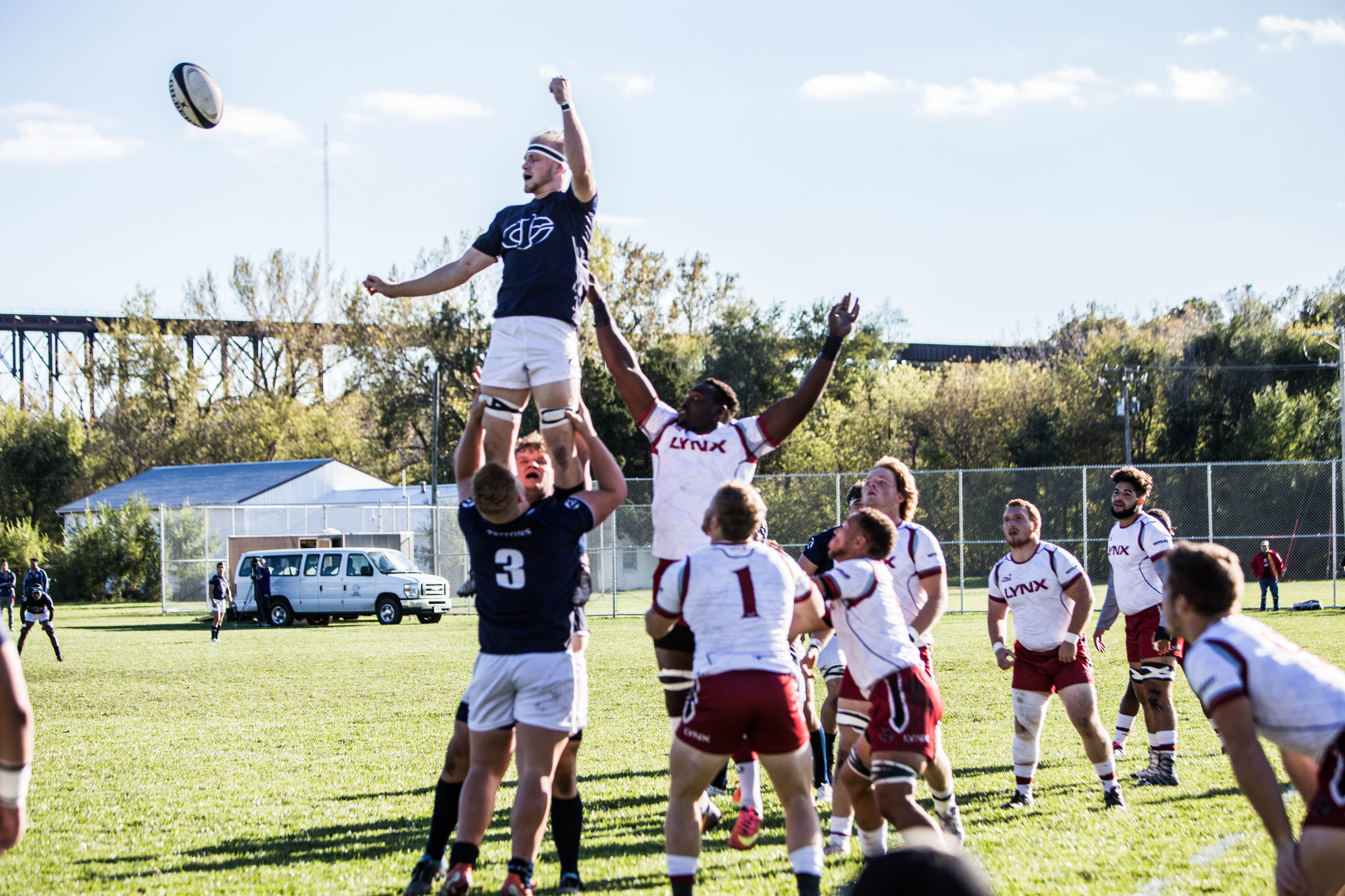 arms raised, good, real people, lifestyles, togetherness, group, human arm, large group of people, athletes, rugby, crowd, college, nature, sunlight, cool, HD Wallpaper