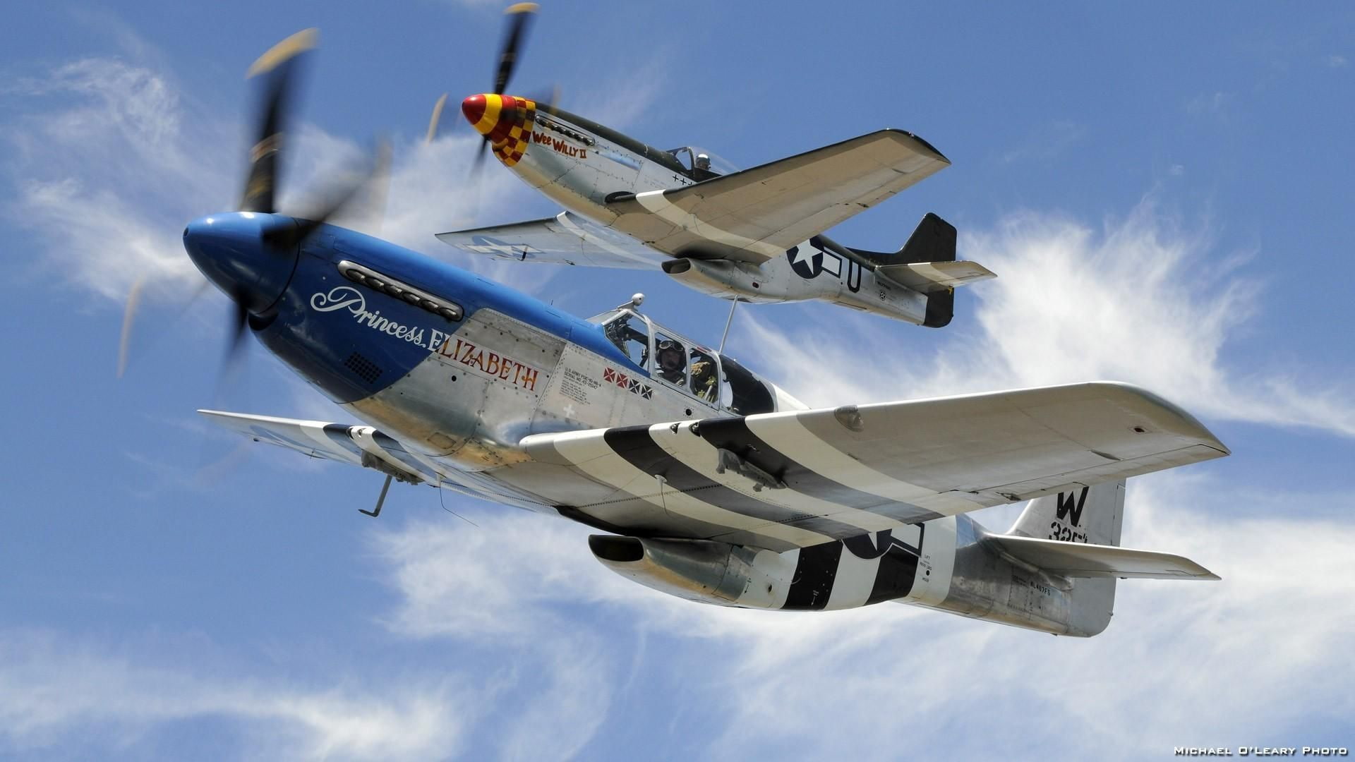 p51, mid-air, aerospace industry, nature, air force, no people, mode of transportation, military, vehicle, flying, navy, motion, side view, sky, air vehicle, HD Wallpaper