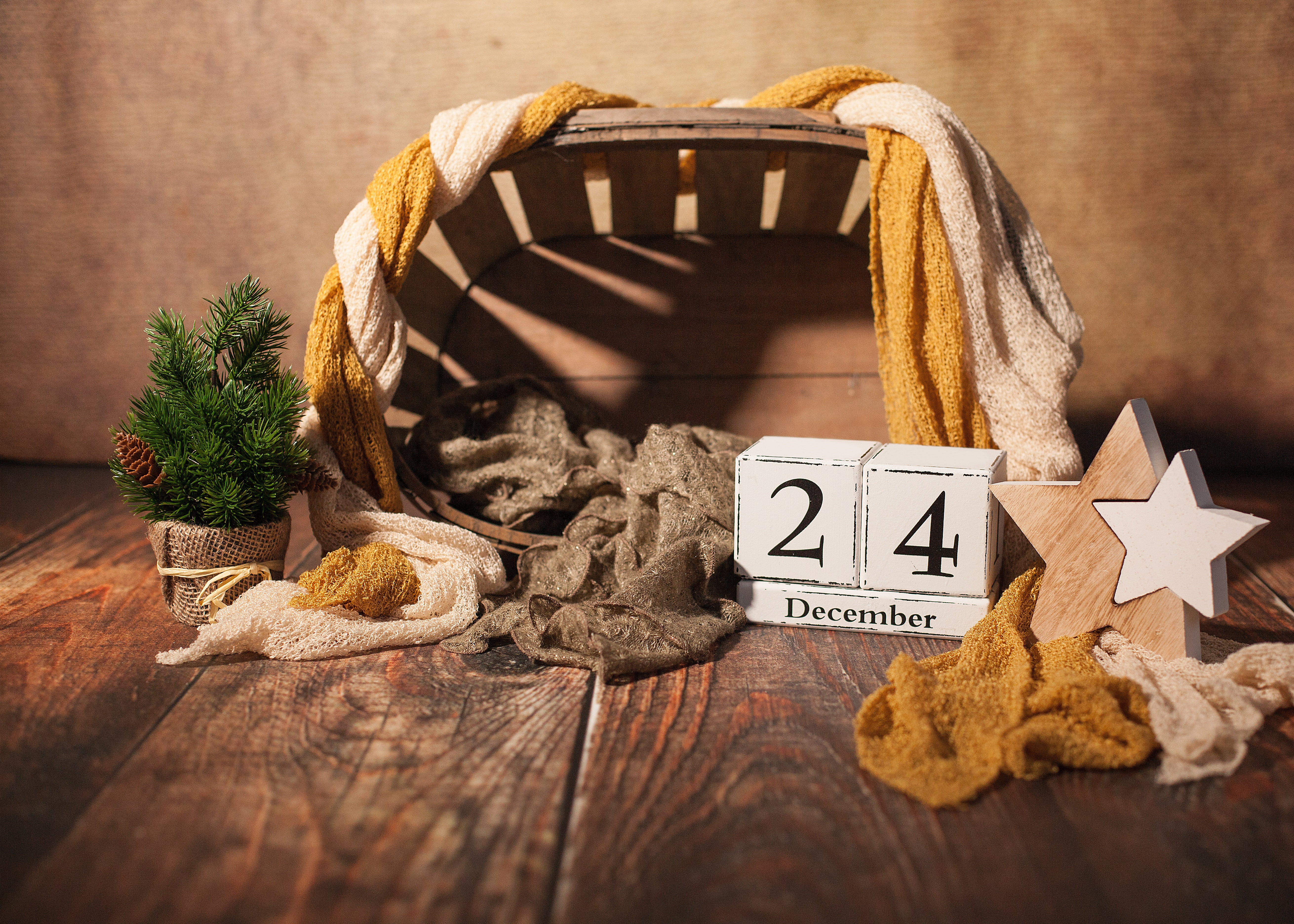warm, rustic, christmas, table, sweet food, text, december, homemade, christmas eve, spice, food and drink, no people, freshness, star, sack, plant, tree, HD Wallpaper