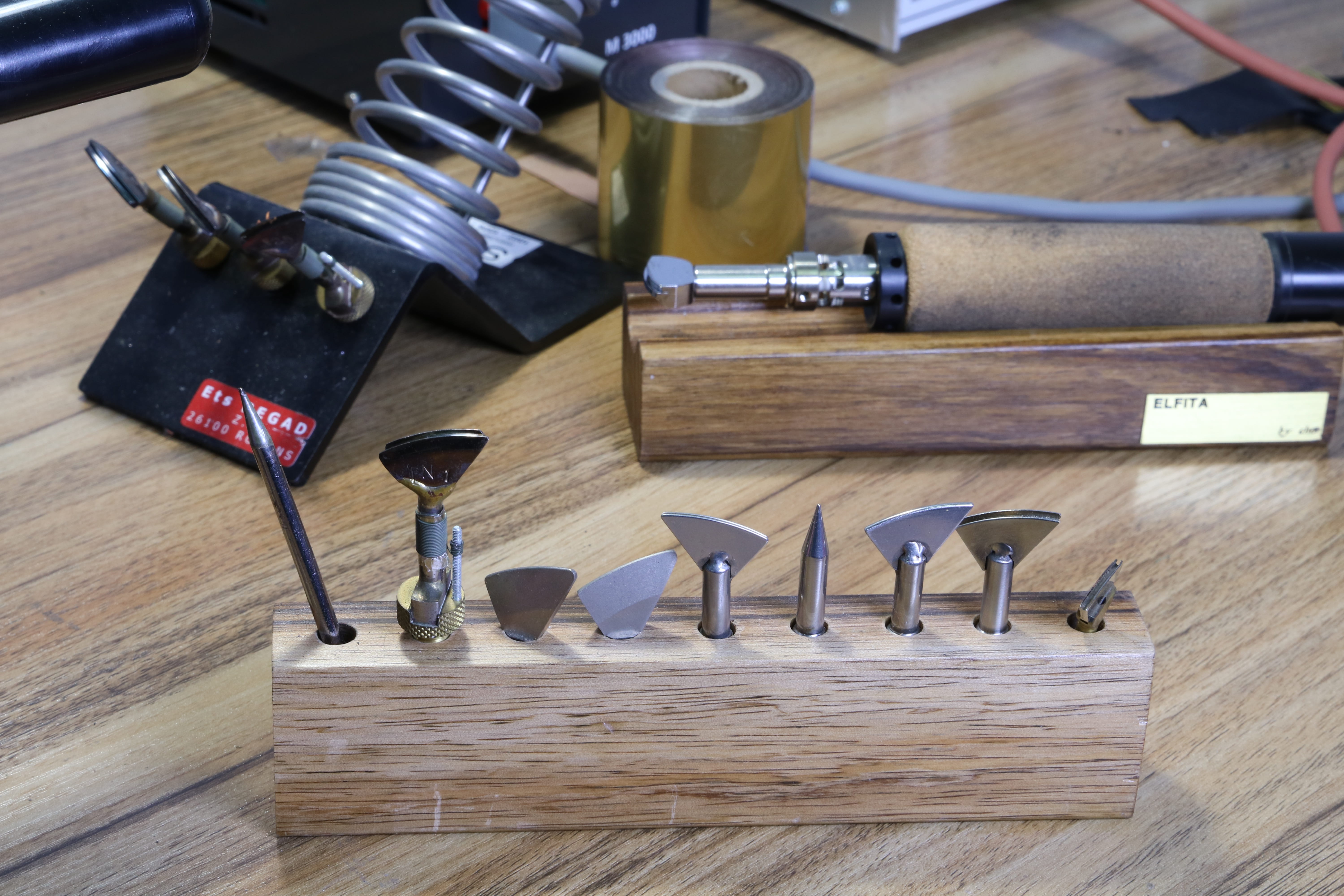 still life, thread, equipment, carpentry, sewing, hand tool, wood, props, leather, antique, variation, 5K, leather craft, work tool, hobby, indoors, table, HD Wallpaper