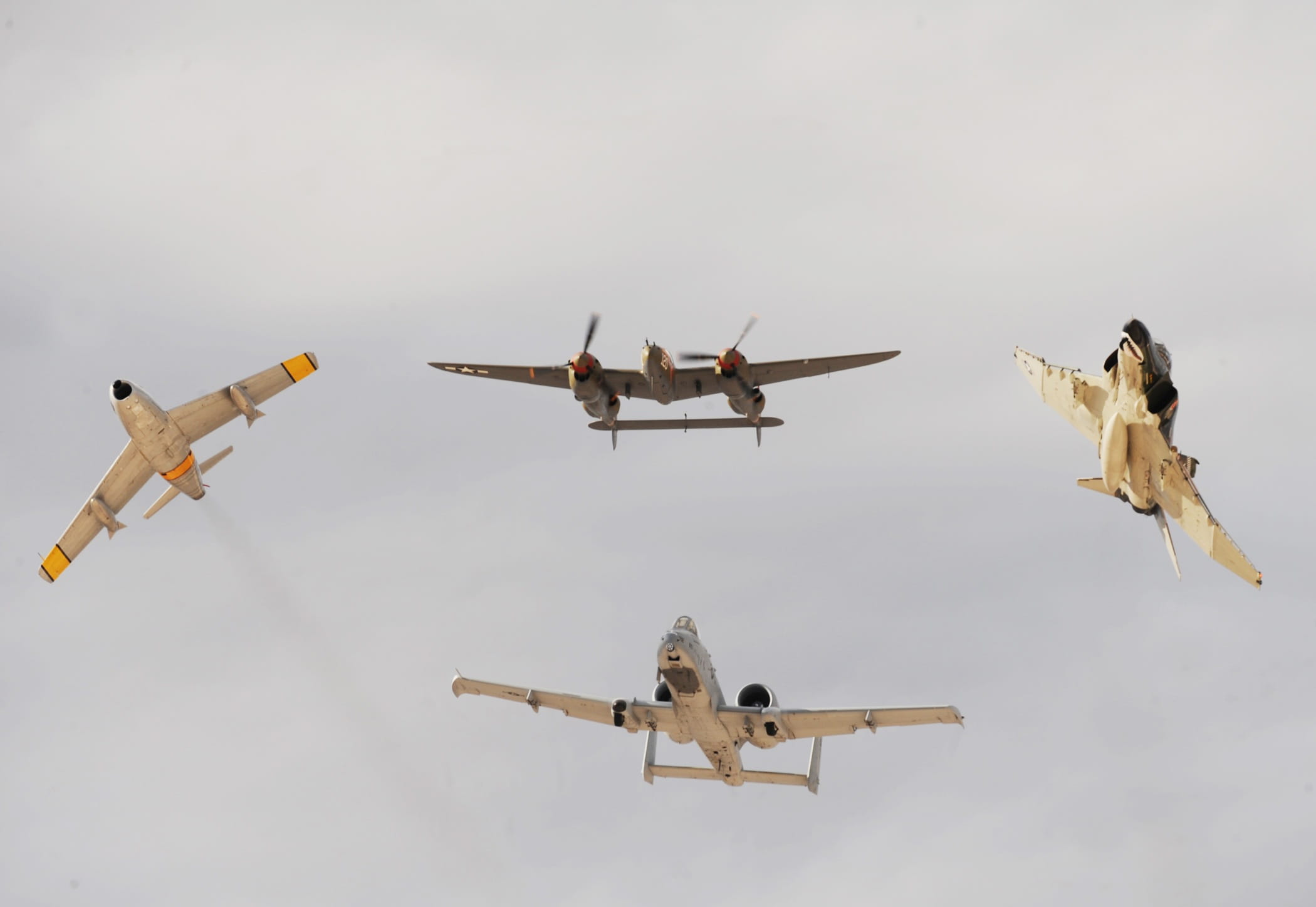 no people, motion, aerial demonstrations, jet, day, P-51 Mustang, flights, aerospace industry, travel, prop, airshow, fighter plane, airplanes, breaking, HD Wallpaper