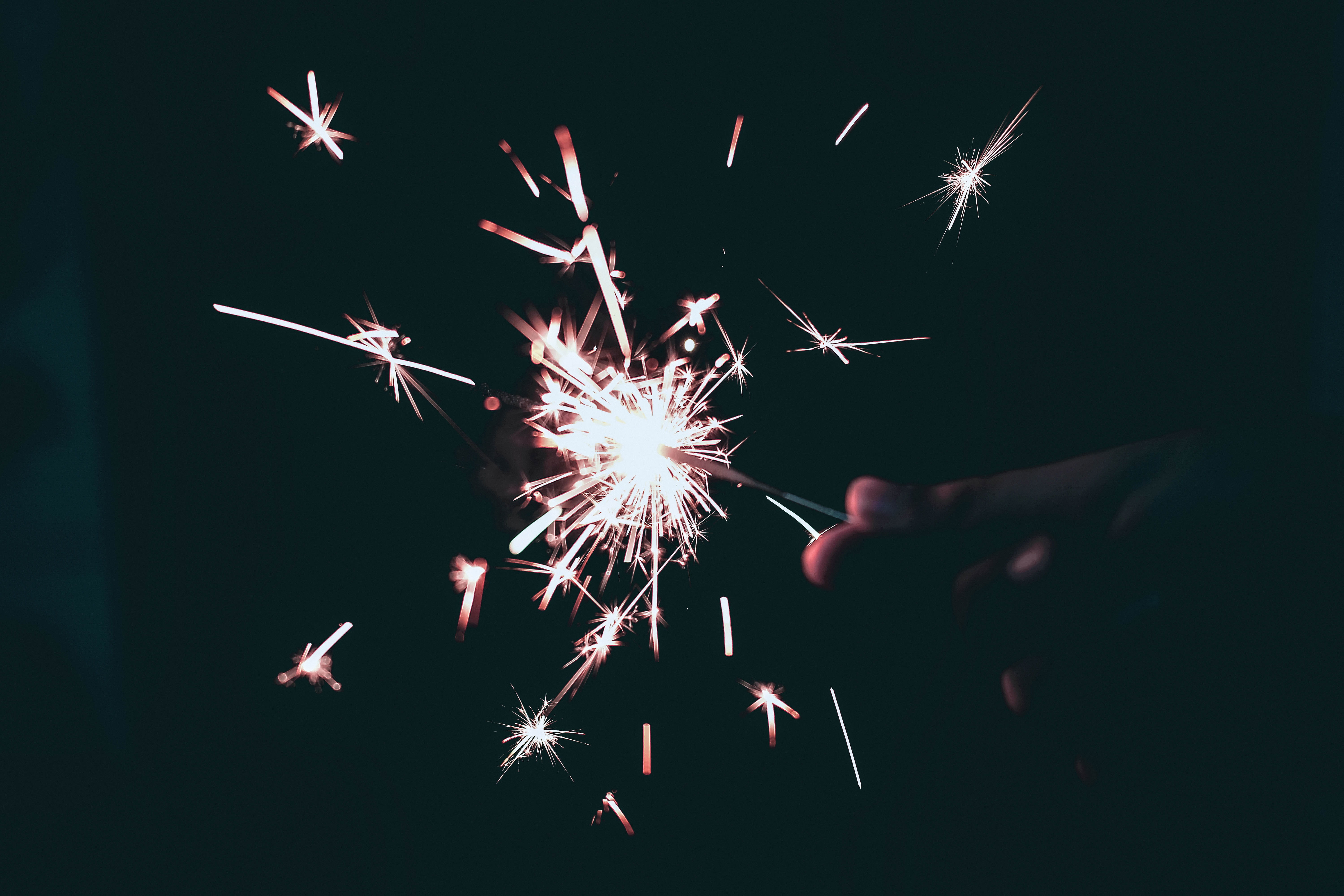 5K, human hand, long exposure, occasion, firework, new year, sparkle, sparklers, year end, hand, celebration, party, xmas, blurred motion, motion, dark, HD Wallpaper