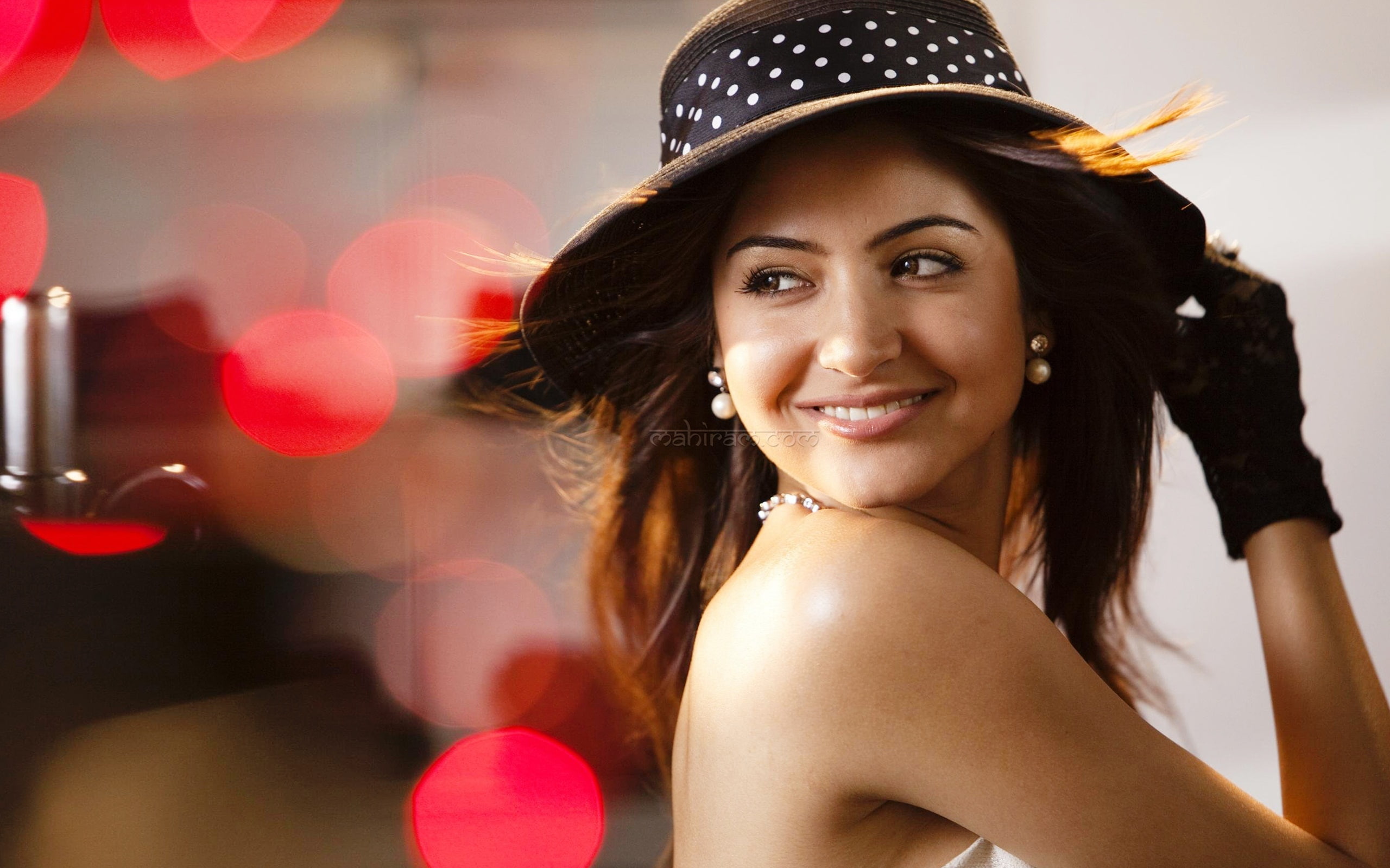 2K, sharma, anushka, HD Wallpaper