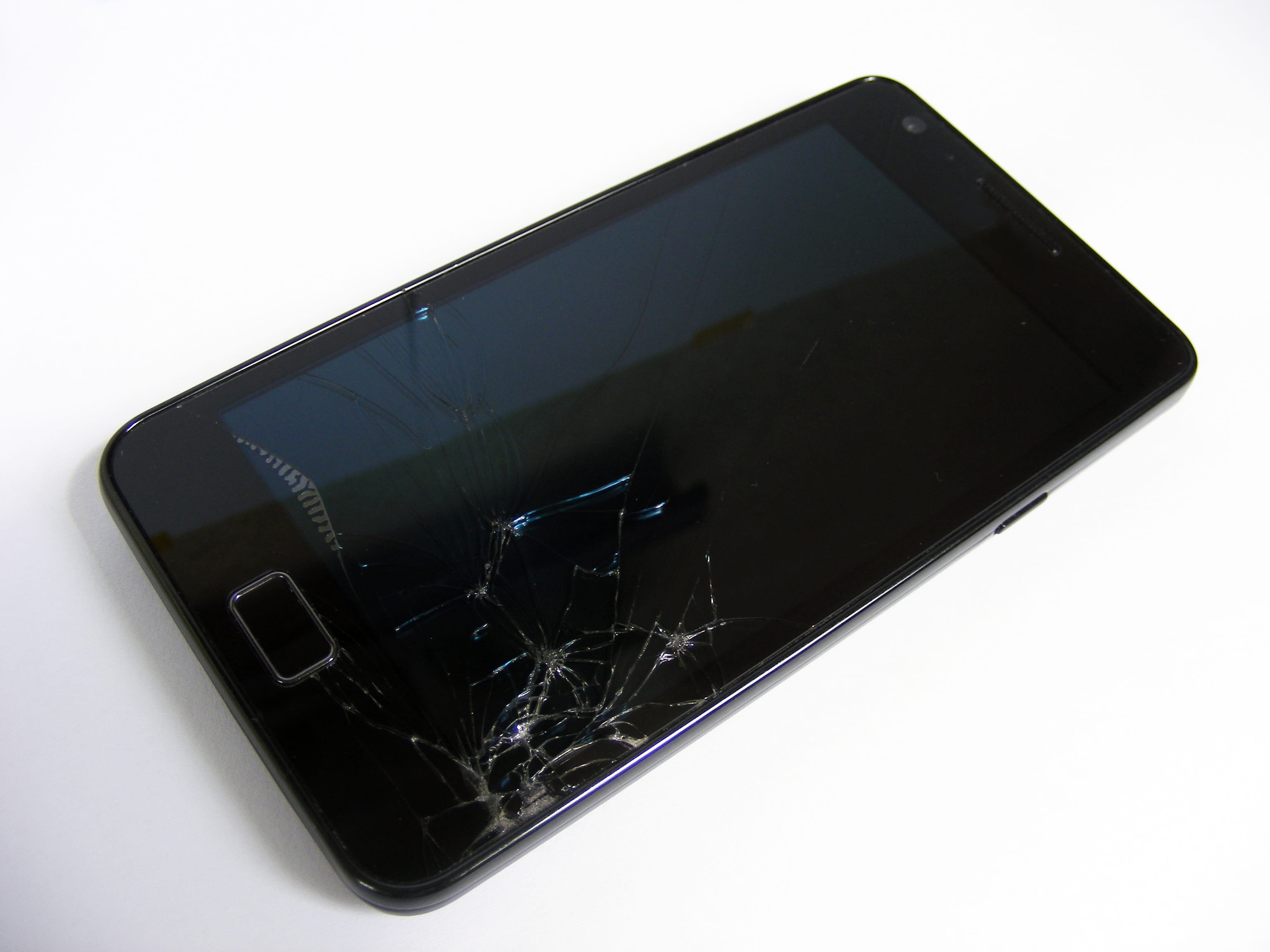 mobile Phone, smart Phone, fell in june, equipment, still life, copy space, wireless Technology, technology, white, broken, Repair, craks, single Object, HD Wallpaper