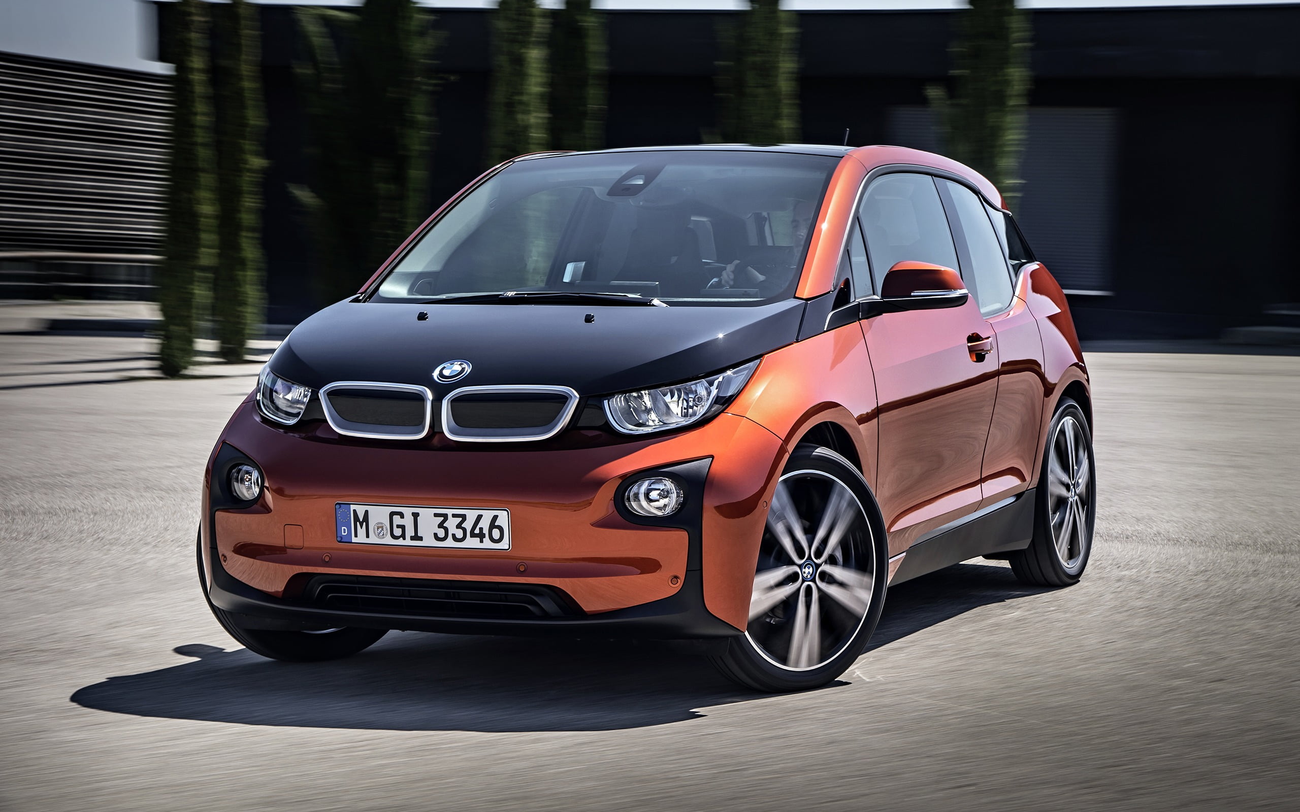 wheel, street, no people, city, luxury, architecture, speed, BMW i3, sports car, travel, focus on foreground, land vehicle, 2K, black color, transportation, HD Wallpaper