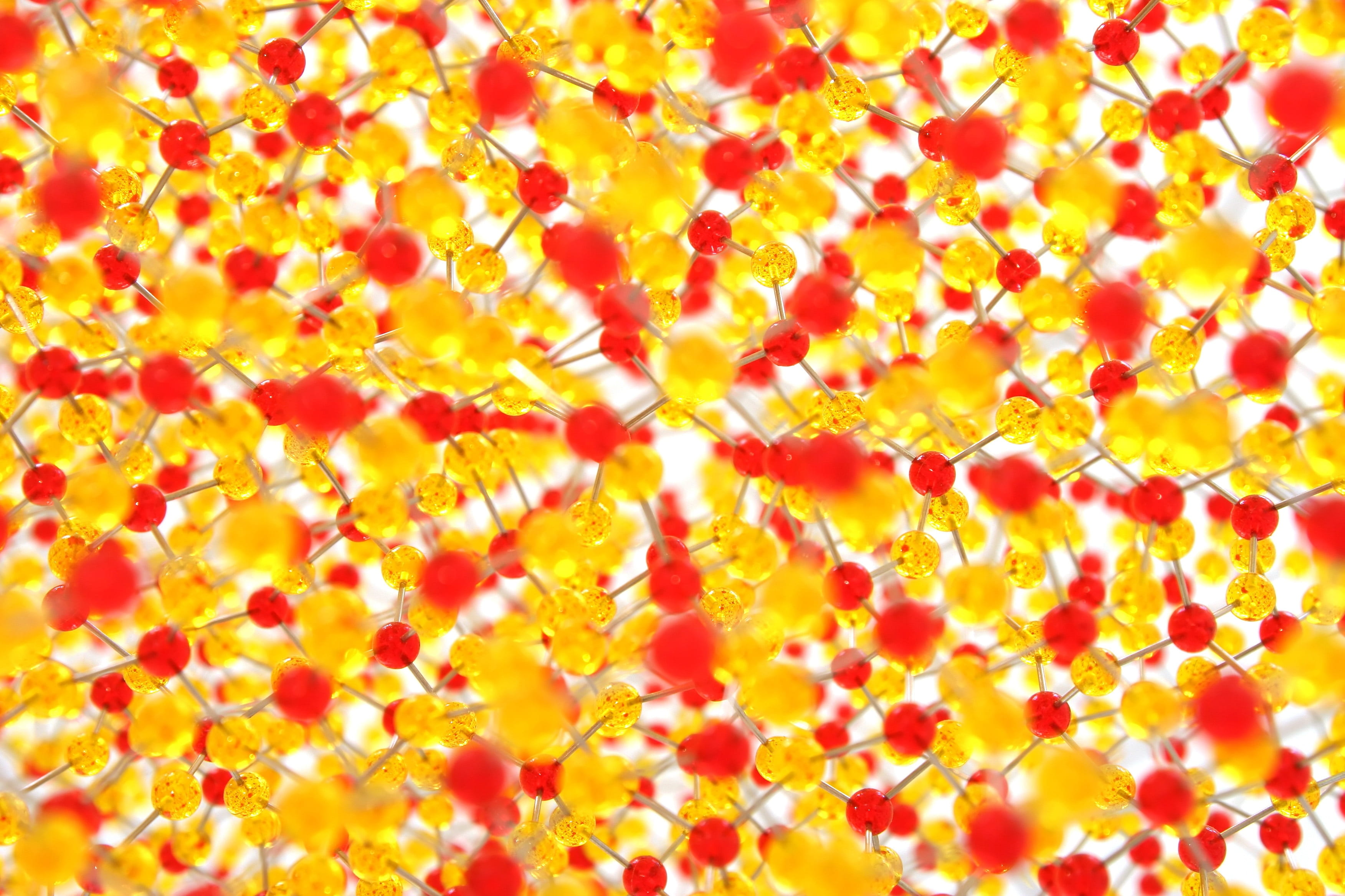 traverse, atom, backgrounds, 2K, no people, molecular, petal, plant, yellow, learn, pattern, gaudy, studio shot, full frame, laboratory, about, electric charge, HD Wallpaper