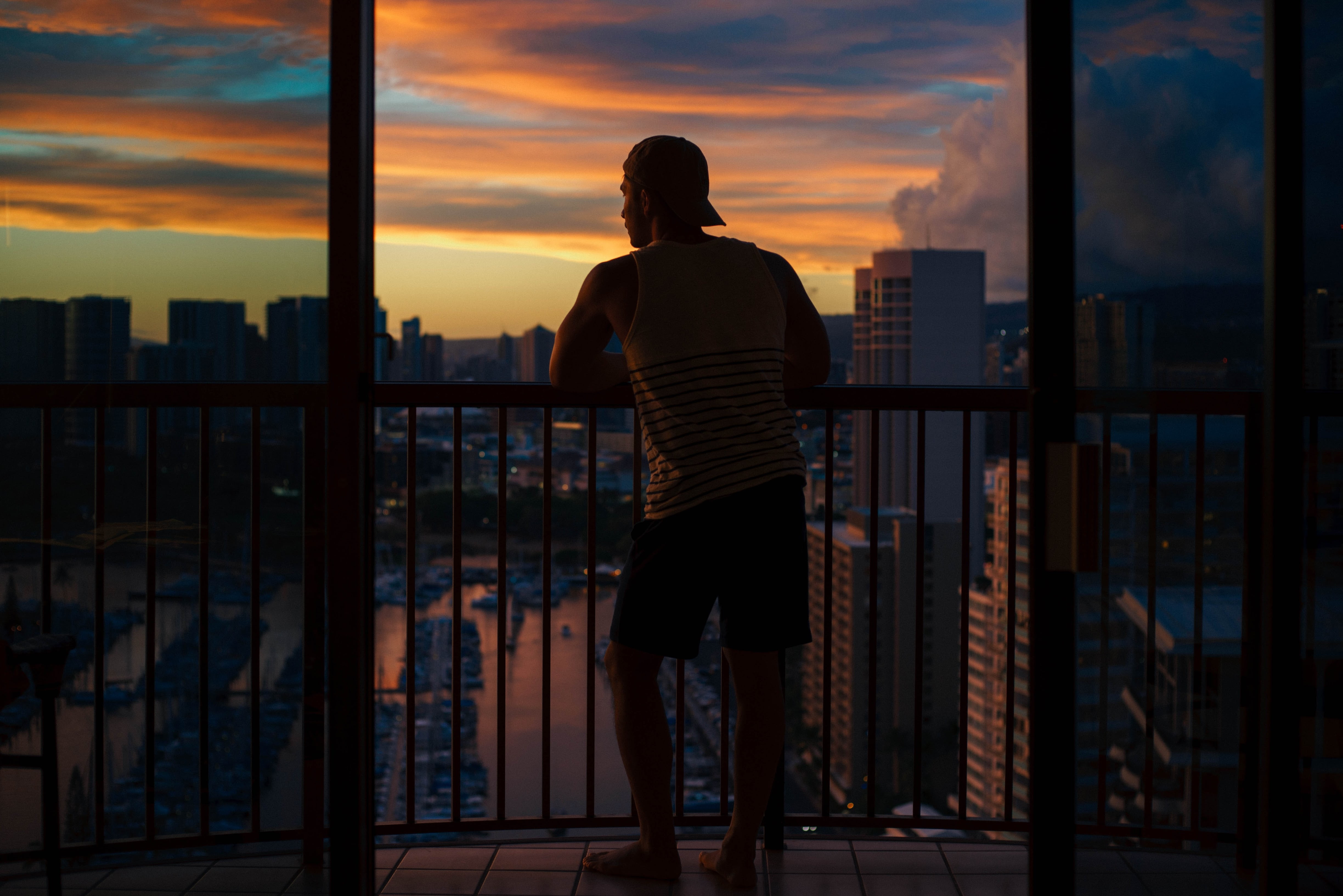 sun, males, business, black, leisure activity, people, silhouette, contemplation, top, dusk, urban Scene, office building exterior, building exterior, orange color, HD Wallpaper