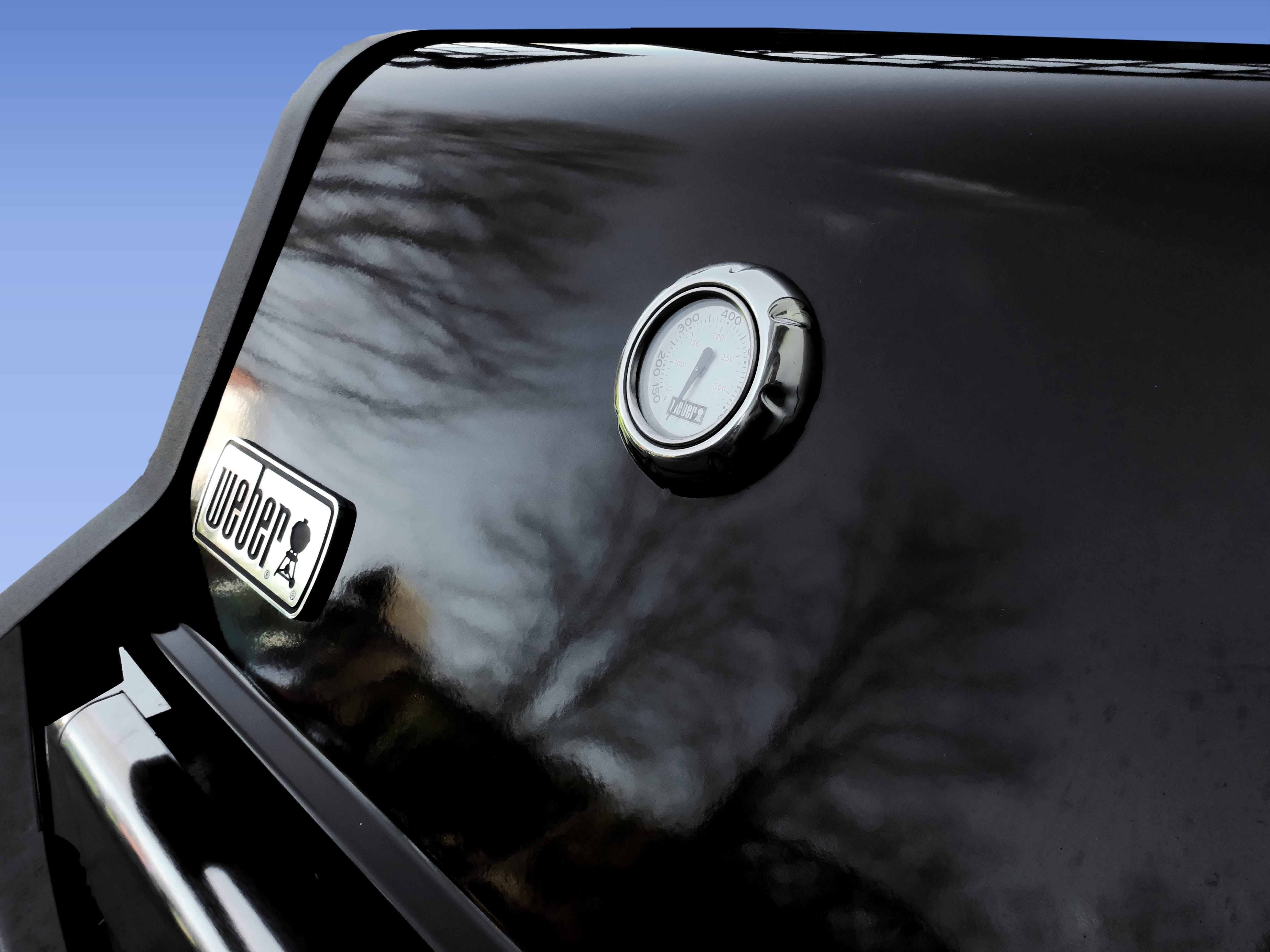 gas grill, weber, outdoors, cloud - sky, vehicle interior, glass - material, window, vintage car, close-up, mode of transportation, text, grill, silver colored, HD Wallpaper