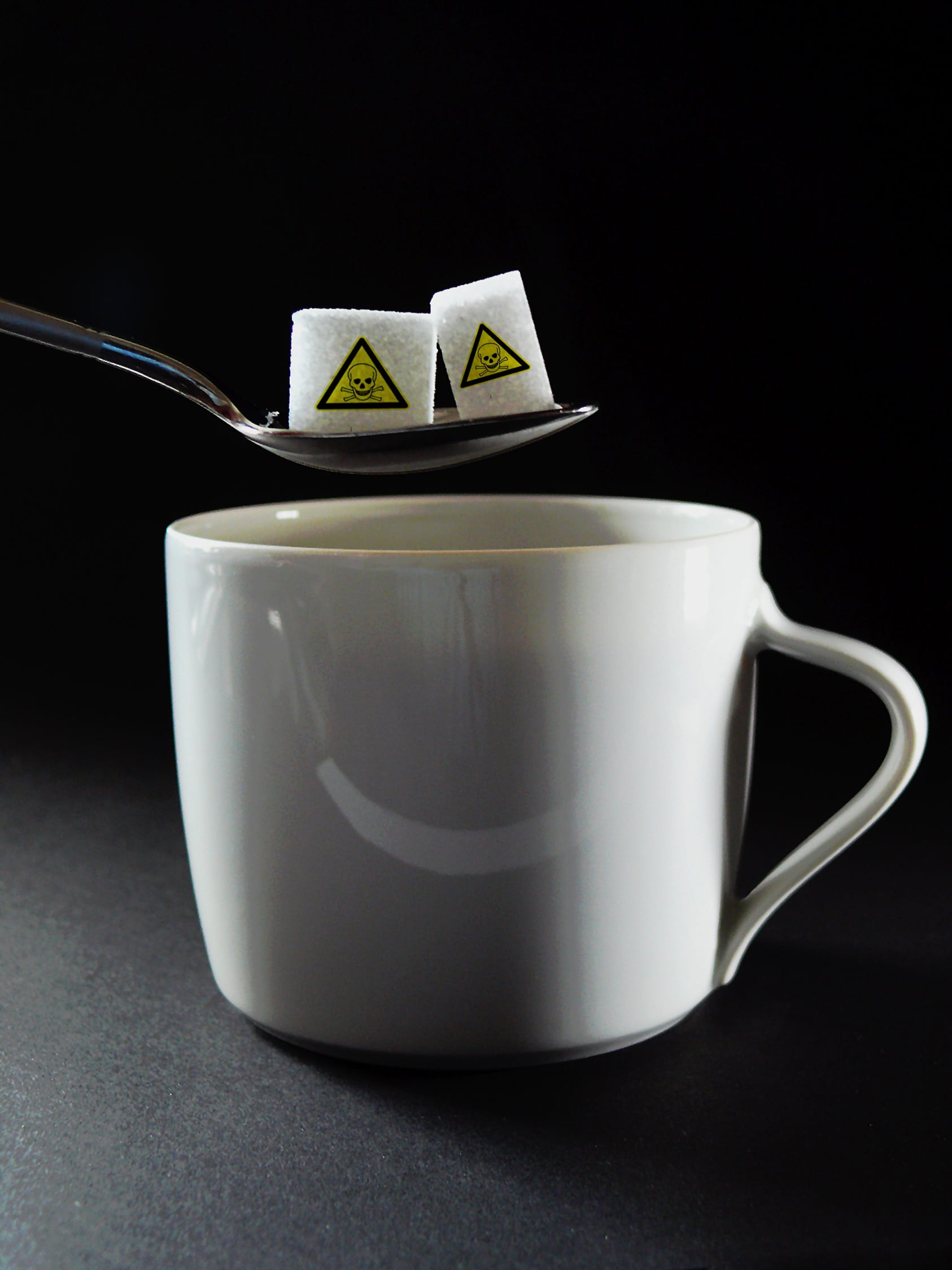 close-up, sugar, thick, tea cup, studio shot, luxury, diabetes, spoon, still life, unhealthy, white sugar, drink, crockery, sugar lumps, tea, two, no people, Phone HD Wallpaper