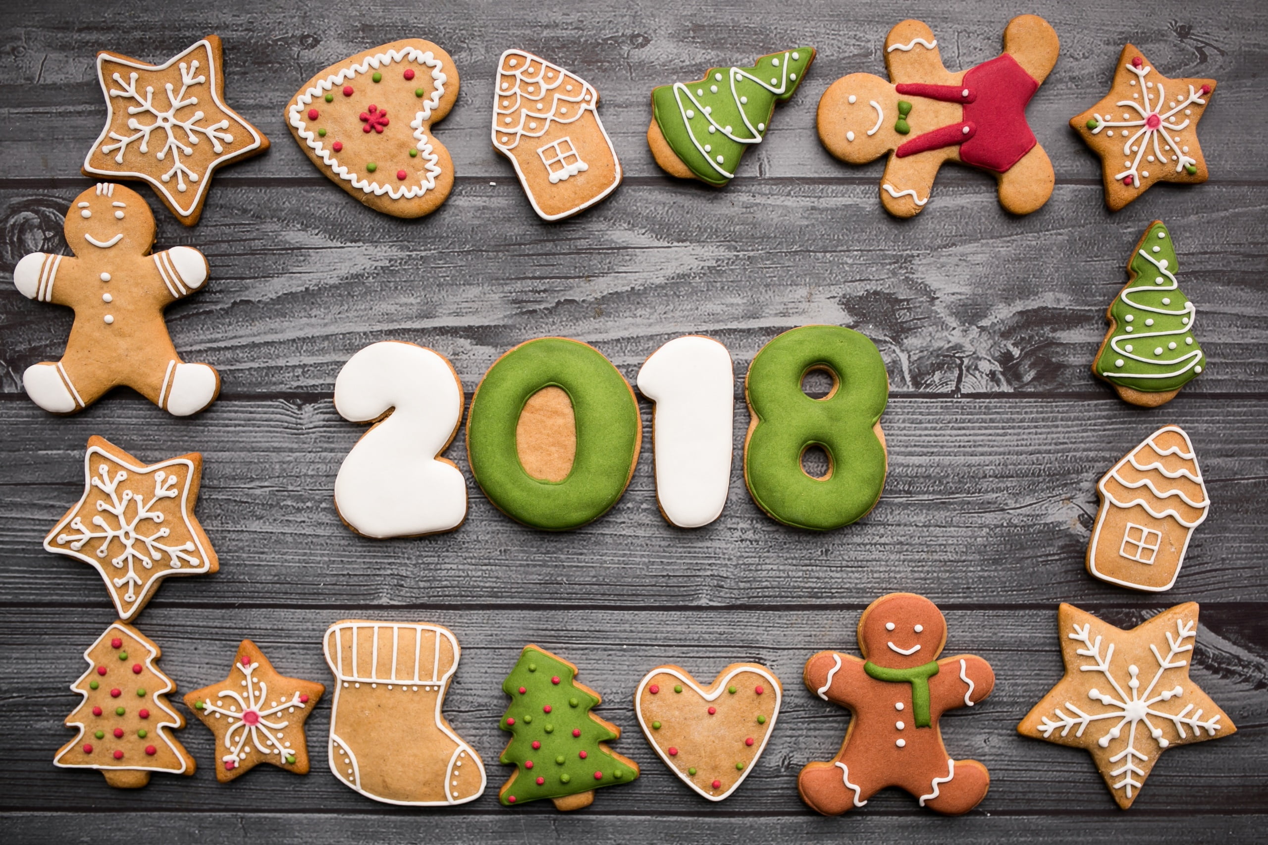 shape, sweet, holiday, table, Christmas, sweet food, cookie, decolr, directly above, 2K, food, sweets, wood - material, indoors, snack, no people, baked, HD Wallpaper