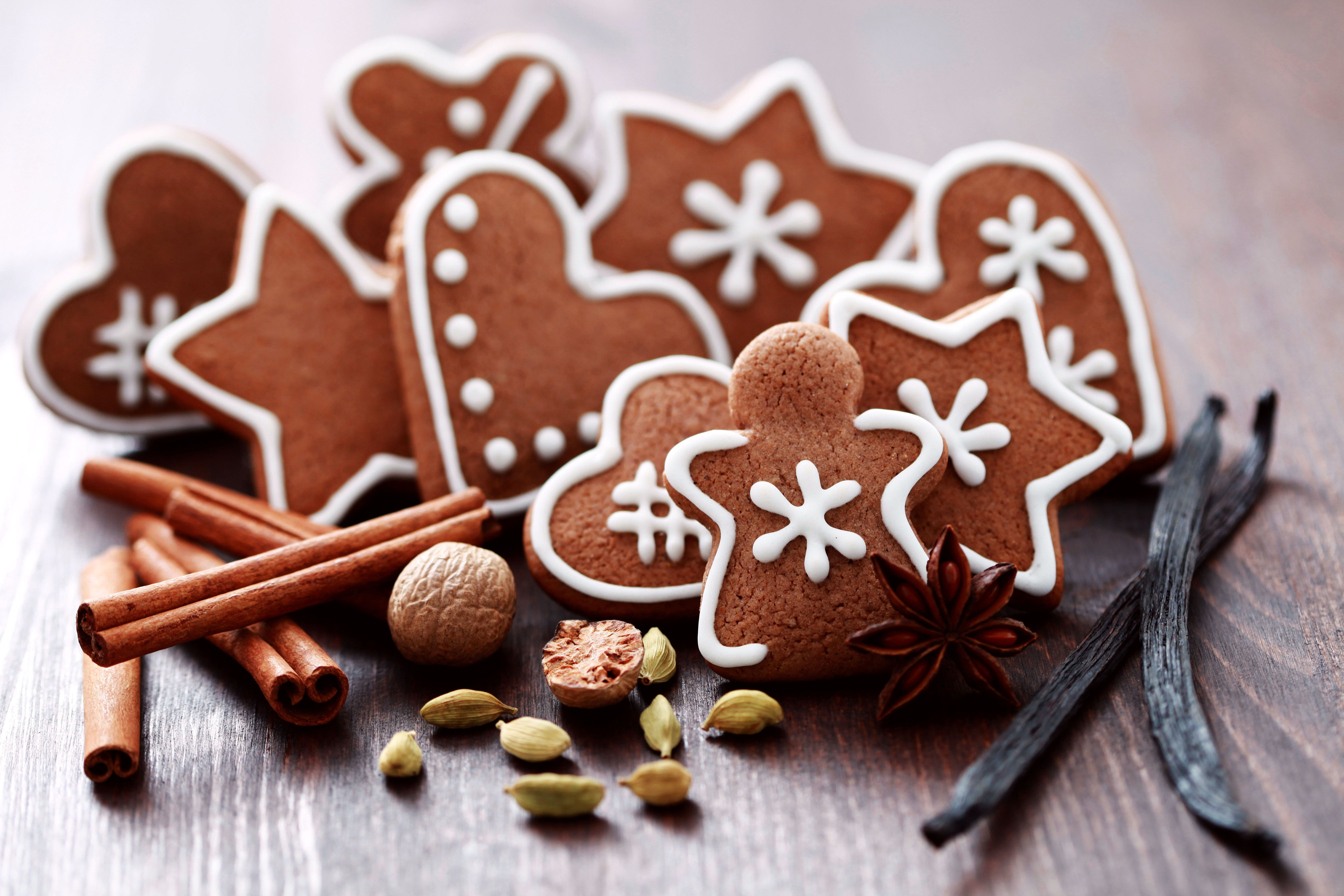 homemade, gingerbread Cake, macaroon, cookies, sweet Food, cookie, rustic, decoration, candy, dessert, table, gingerbread Cookie, holiday, cake, baked, HD Wallpaper
