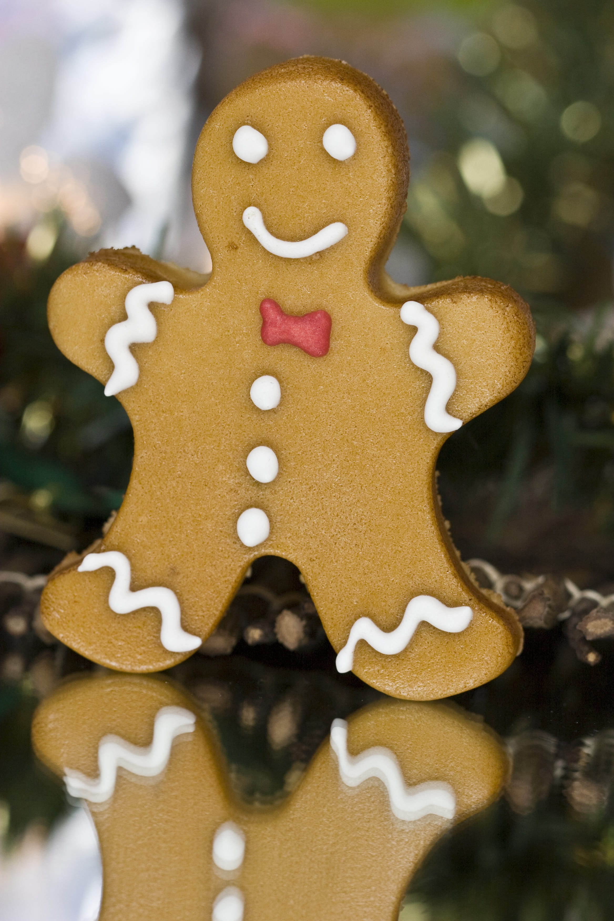 baked goods, baked, diversity, 2K, gingerbread man, male likeness, celebration, christmas, sweet food, sweet, art and craft, cookies, creativity, food, Phone HD Wallpaper
