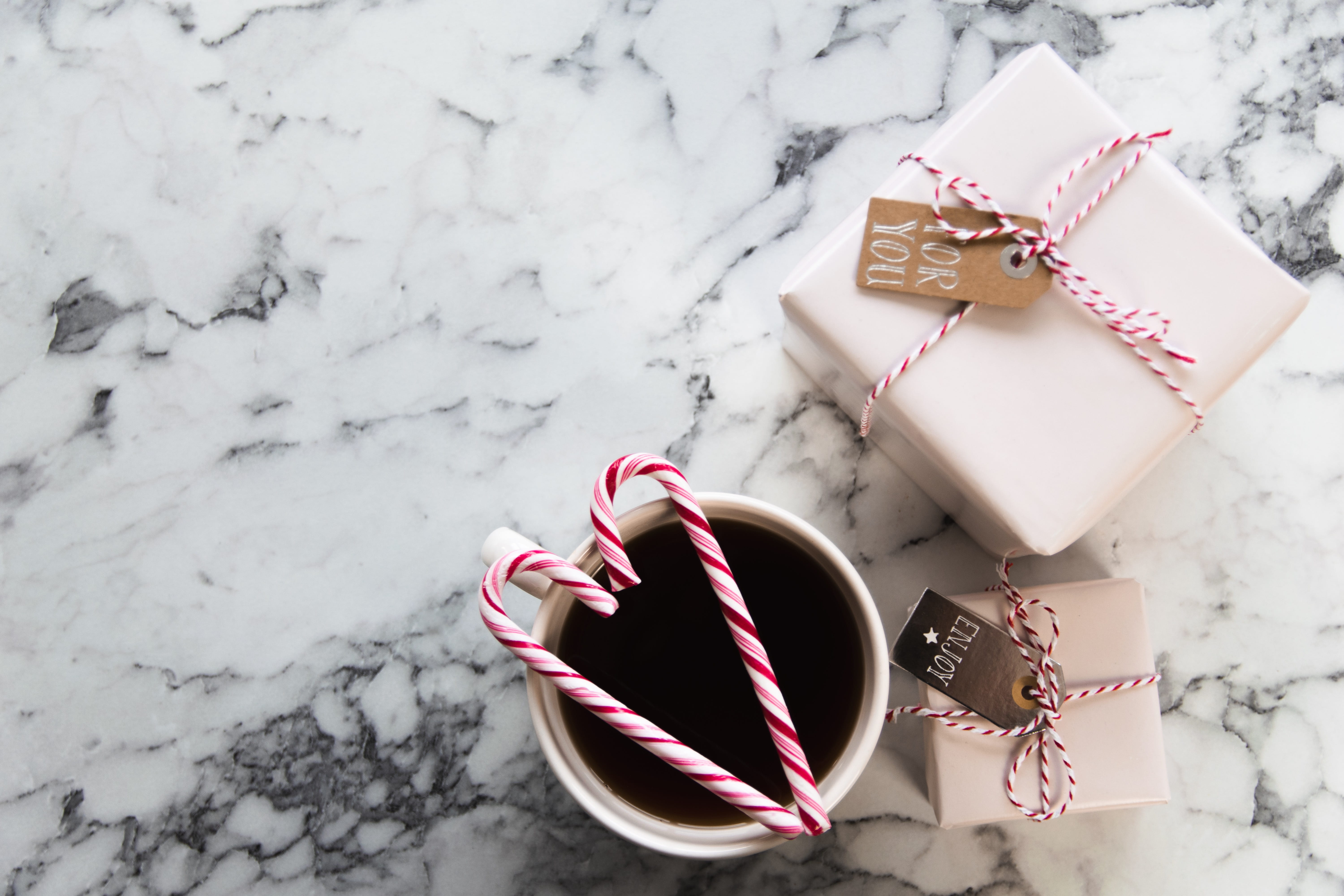 paper, presents, tea, envelope, christmas ornament, outdoors, bow, pink, high angle view, gift, red, gift box, knot, holiday, plectrum, soap, winter, box, HD Wallpaper
