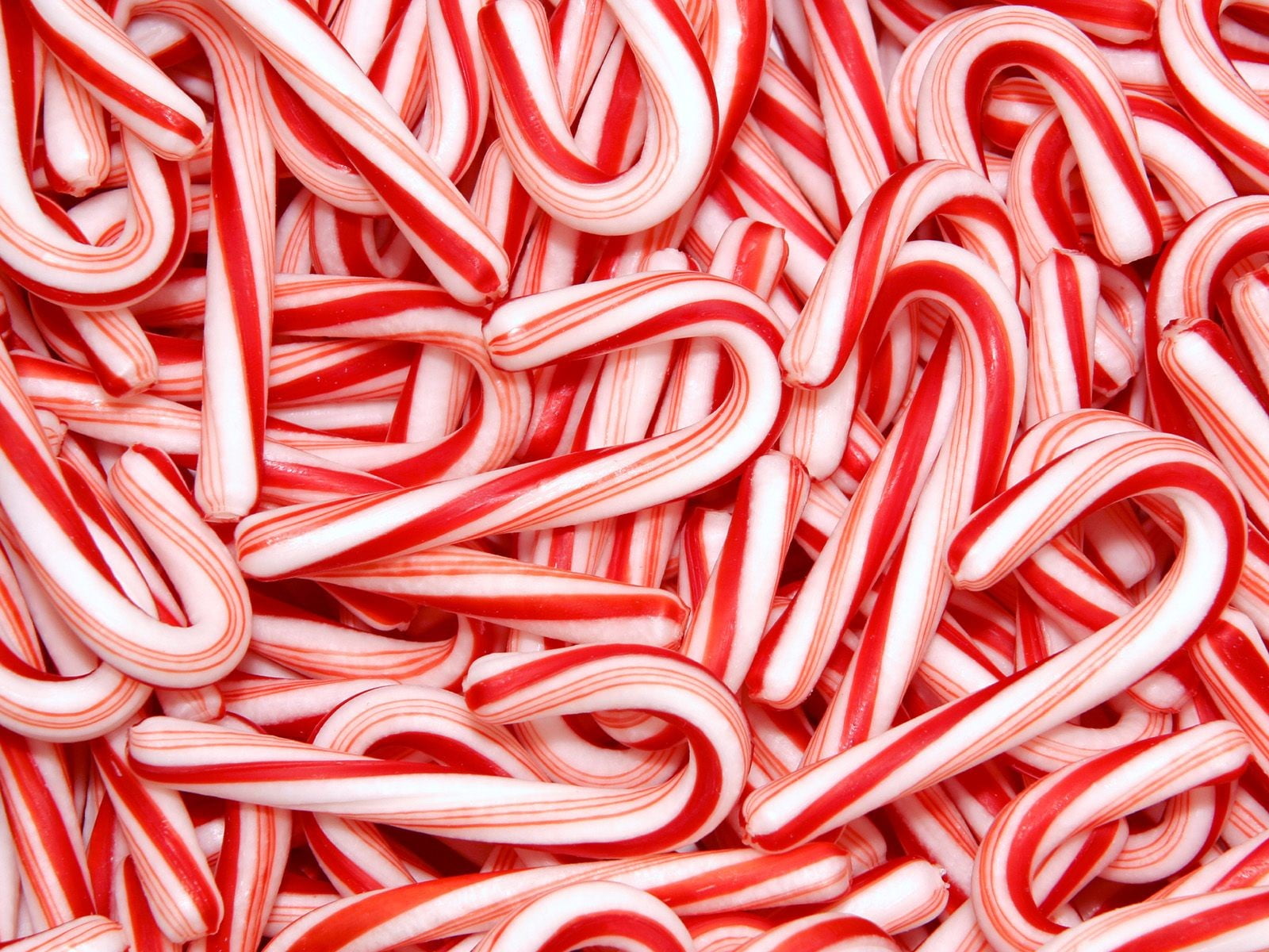 man made, white, high angle view, indoors, directly above, Santa, heap, spiral, abundance, Christmas, red, no people, spaghetti, temptation, food and drink, HD Wallpaper