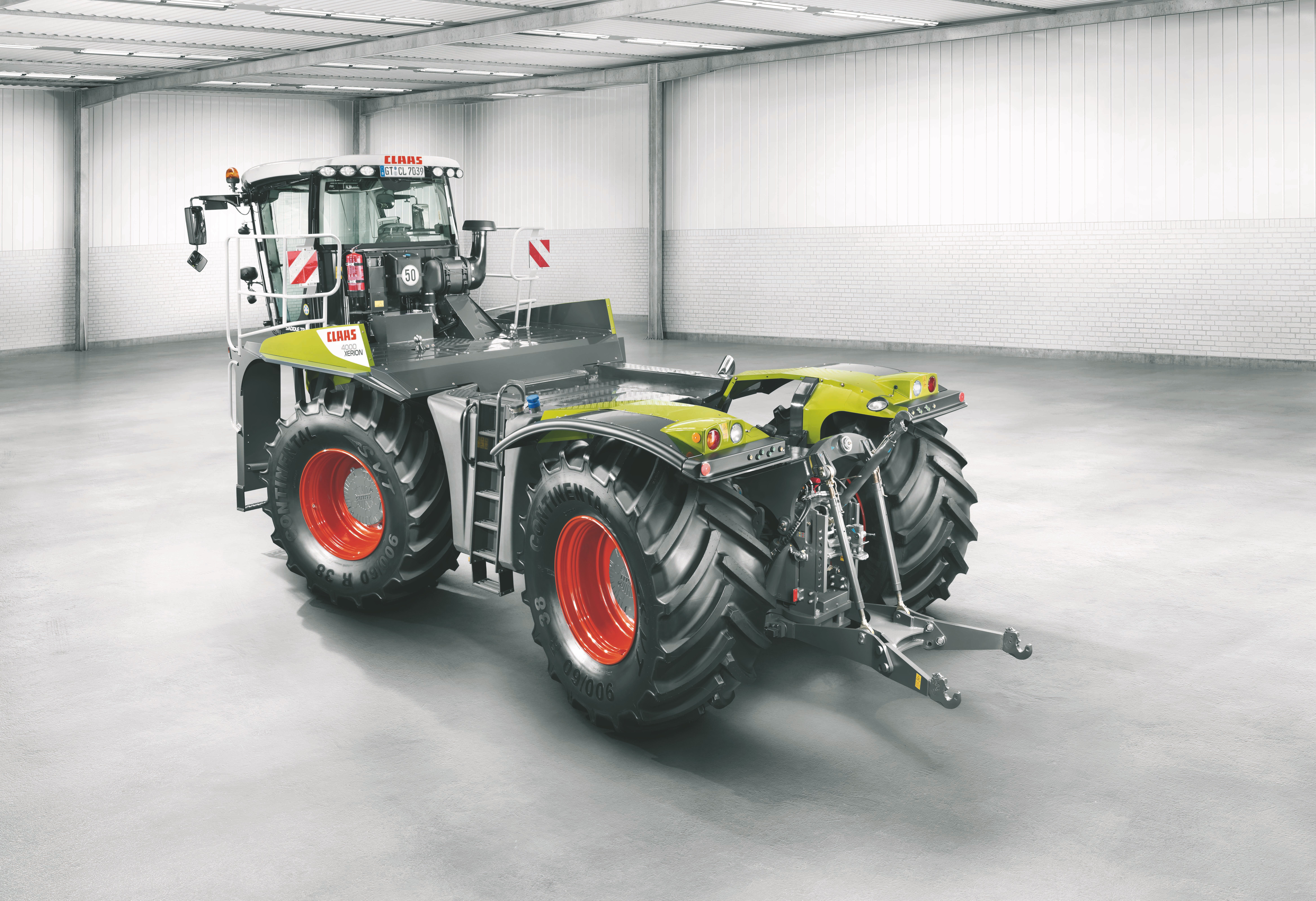 Claas Xerion 4000, large, big wheels, big tractor, 8K, hangar, is, photo, hydraulics, agricultural machinery, wheel, cabin, tractor, Claas, HD Wallpaper