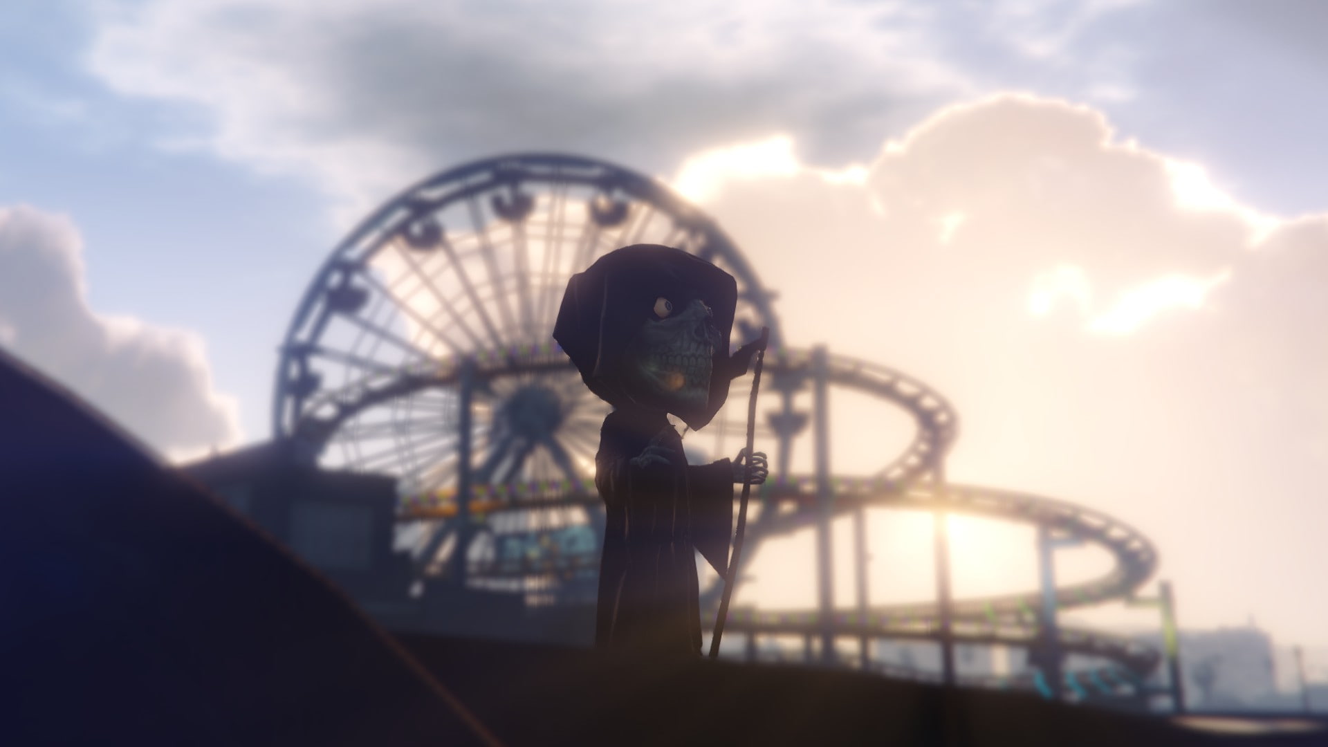 spinning, one person, day, low angle view, rollercoaster, sky, built structure, sunlight, ferris wheel, amusement park, 1080P, arts culture and entertainment, HD Wallpaper