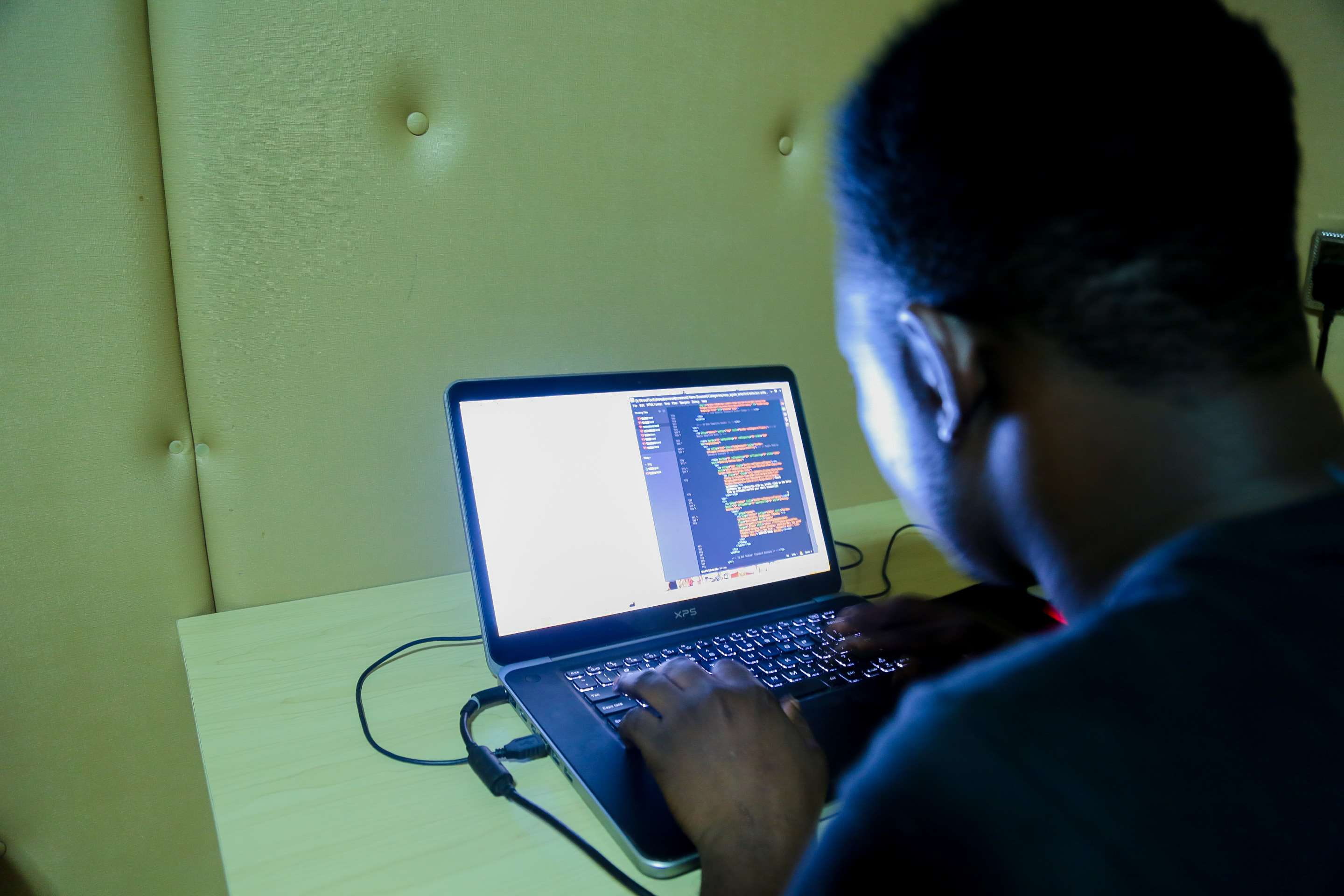 code, office, concentration, programmer, headshot, men, using laptop, over the shoulder view, one person, technology, wireless technology, table, indoors, HD Wallpaper