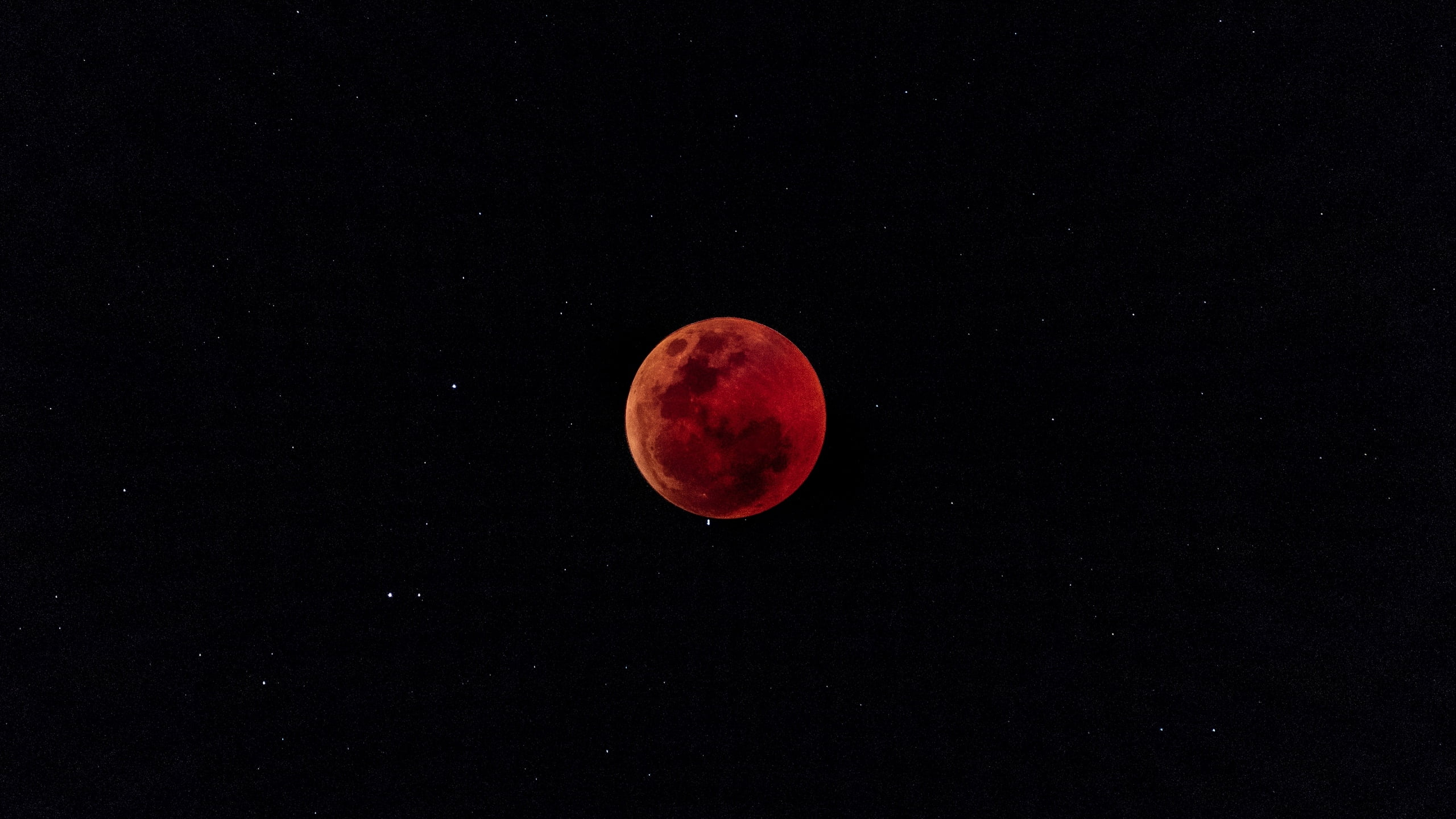 2018, red, sky, circle, ken treloar, night, star - space, full moon, luna, eclipse, Moon, geometric shape, 2K, tranquil scene, tranquility, no people, HD Wallpaper