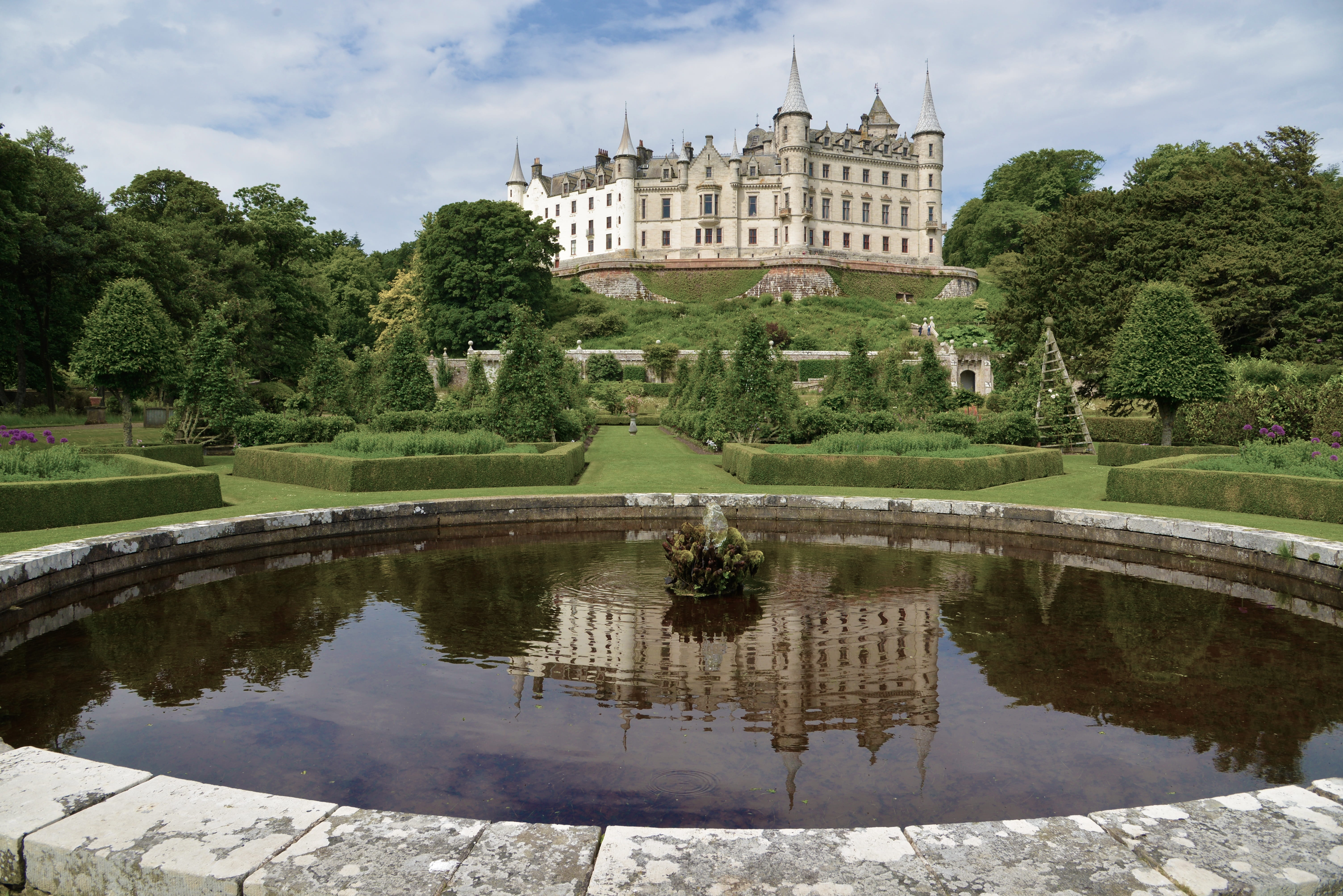 no people, building exterior, formal garden, ornamental garden, reflection, travel destinations, travel, nature, tree, outdoors, built structure, the past, HD Wallpaper