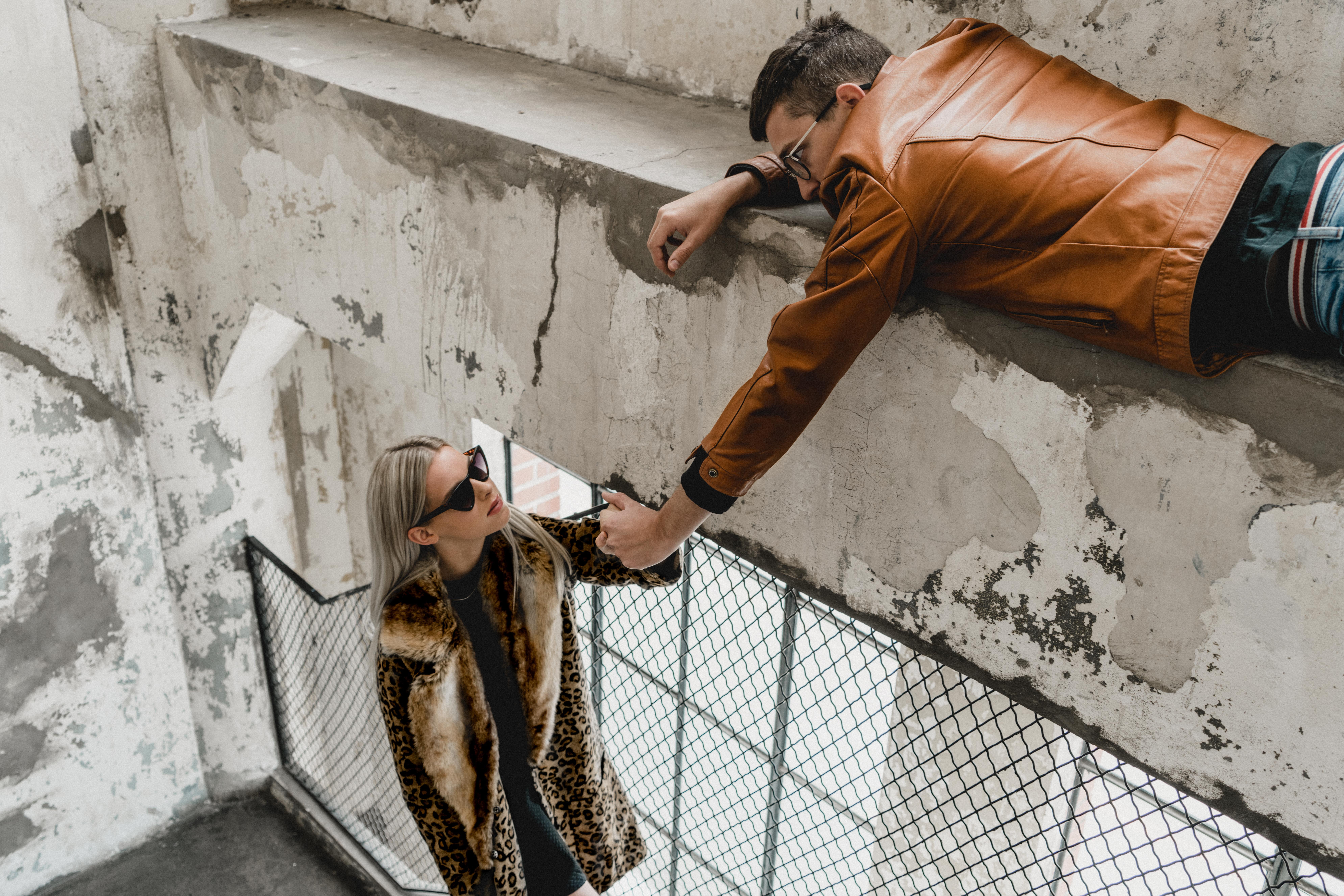 deep ellum, person, human, lifestyles, dallas, man, built structure, handrail, real people, holding, sleeve, architecture, pants, vertebrate, wall, united states, HD Wallpaper