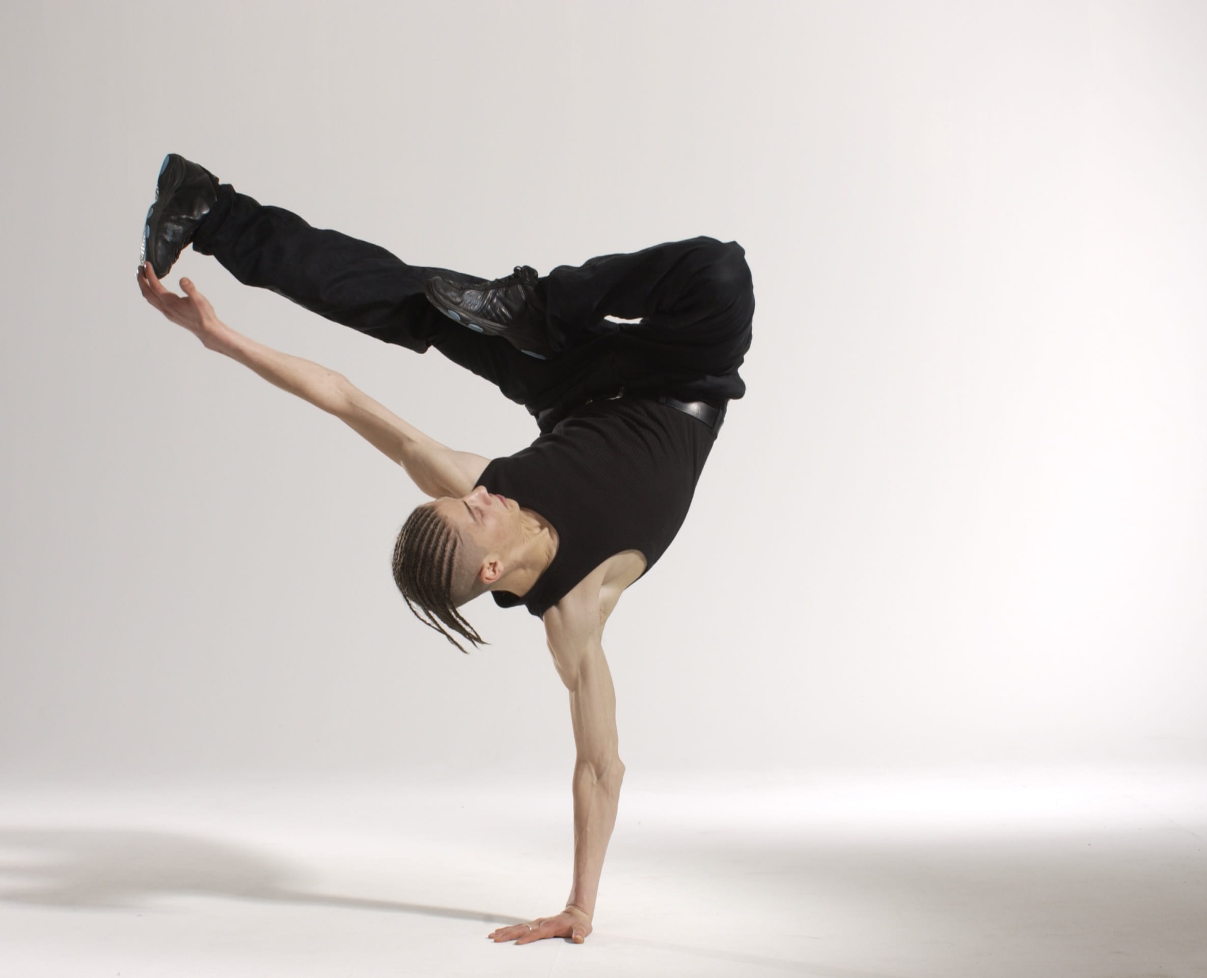 cool, strength, break, dance, fitness, arts culture and entertainment, flexibility, energy, balance, care, motion, agility, health, full length, ballet dancer, HD Wallpaper