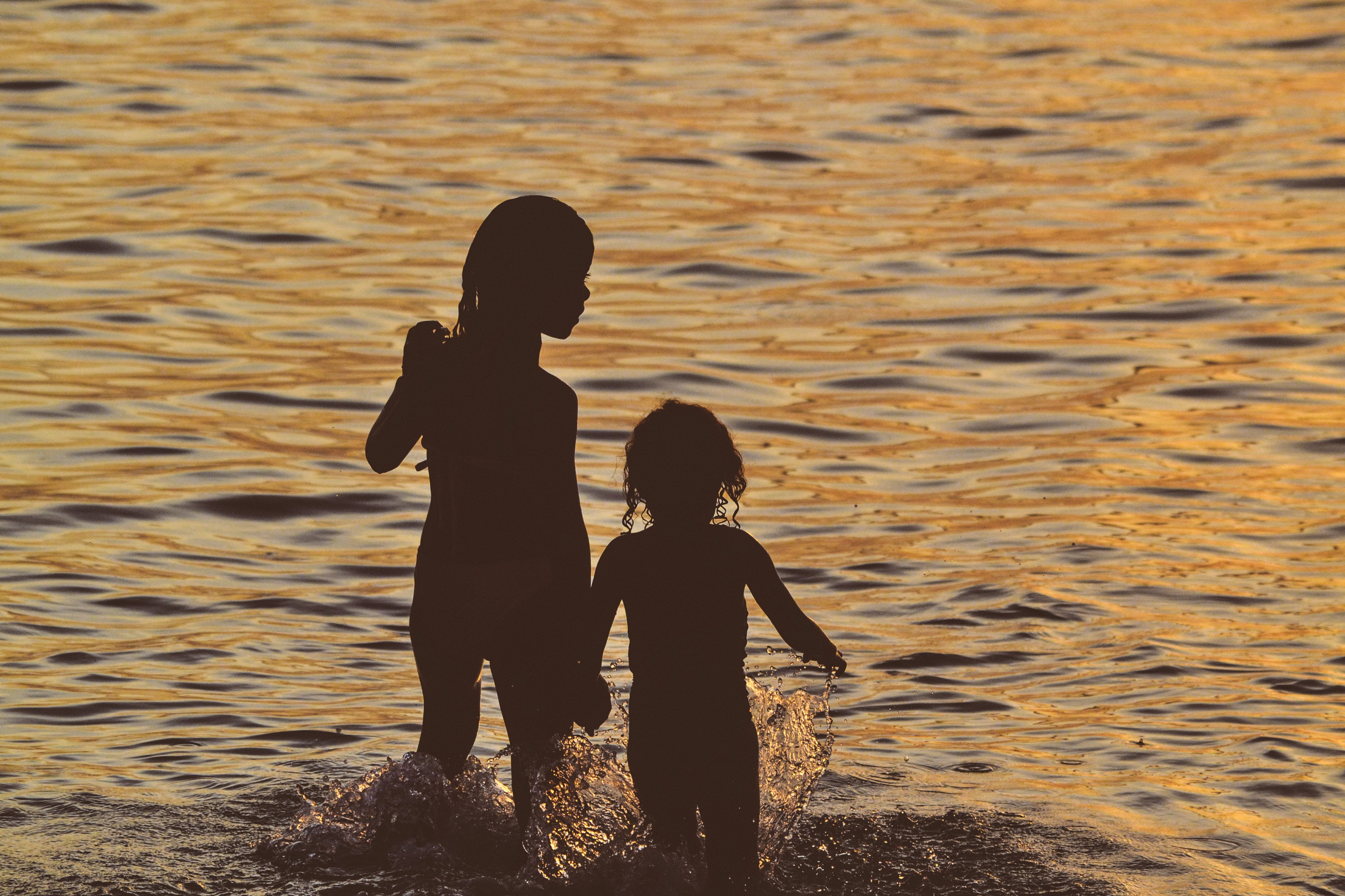 cheerful, sister, wade, body, kid, child, land, two people, mother, offspring, leisure activity, family, silhouette, playful, happiness, bonding, males, HD Wallpaper