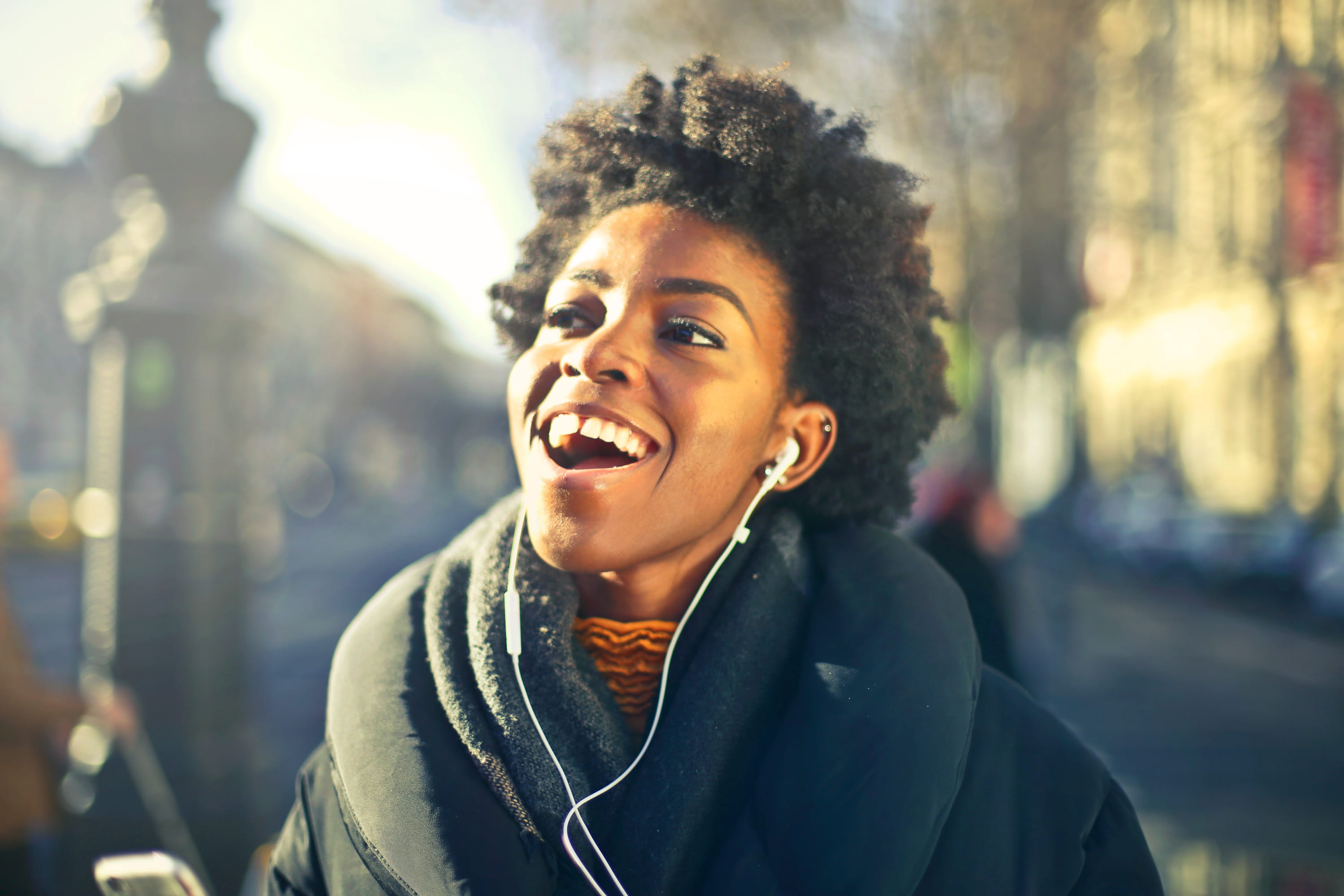 listening, happiness, person, cellphone, street, young, sound, outdoor, walking, one, woman, portrait, beautiful people, mobile, beautiful woman, smile, HD Wallpaper