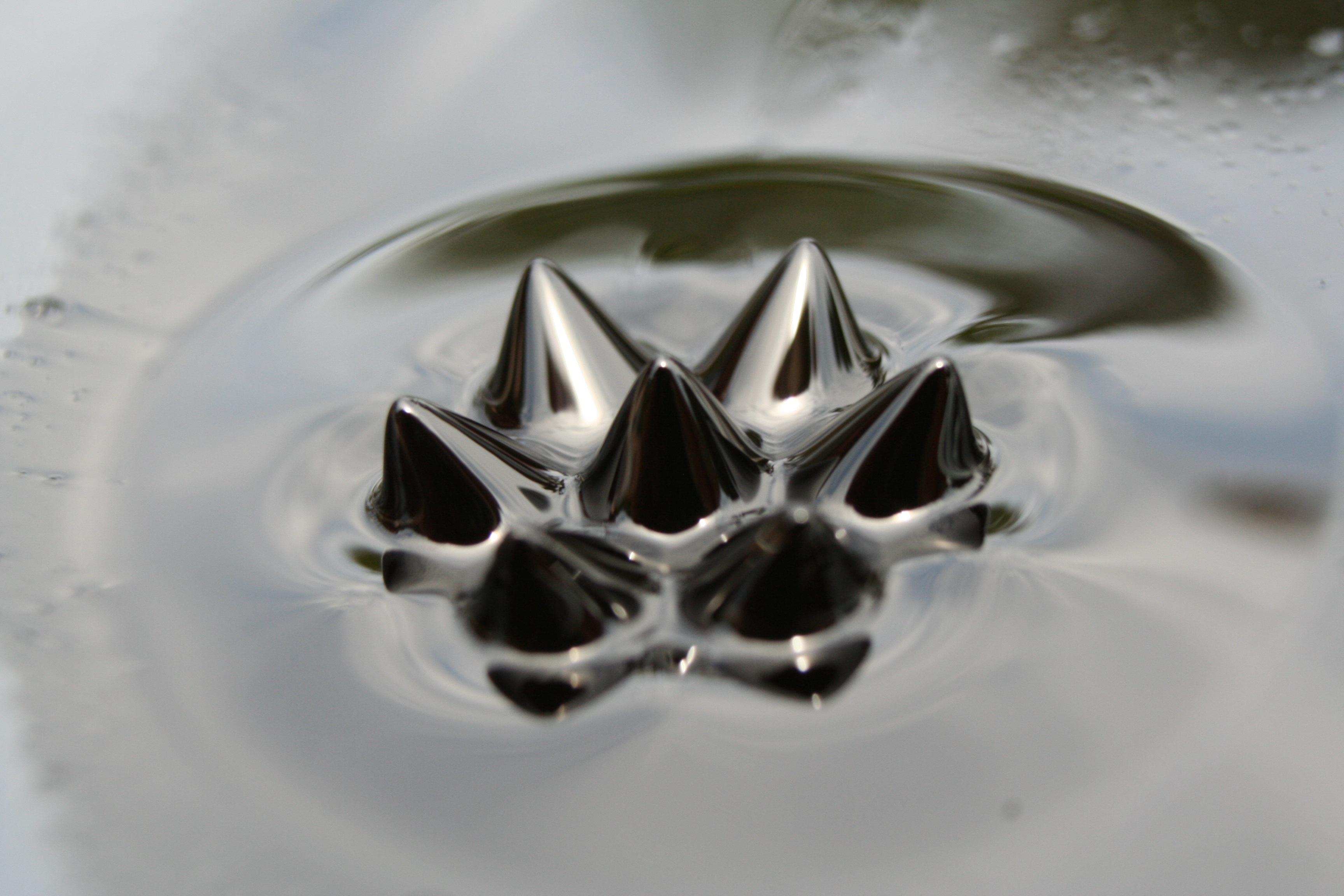 macro, scientific, selective focus, motion, household equipment, ferrofluid, food and drink, water, shiny, 7, metal, close-up, reflection, indoors, purity, HD Wallpaper
