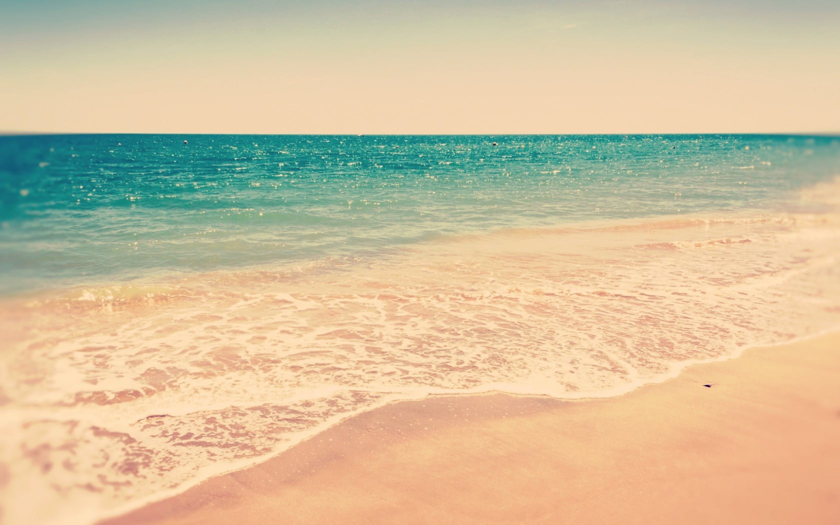 sand, horizon, horizon over water, sea foam, tranquility, water, nature, idyllic, outdoors, seashore, coast, 720P, sky, beauty in nature, no people, motion, HD Wallpaper