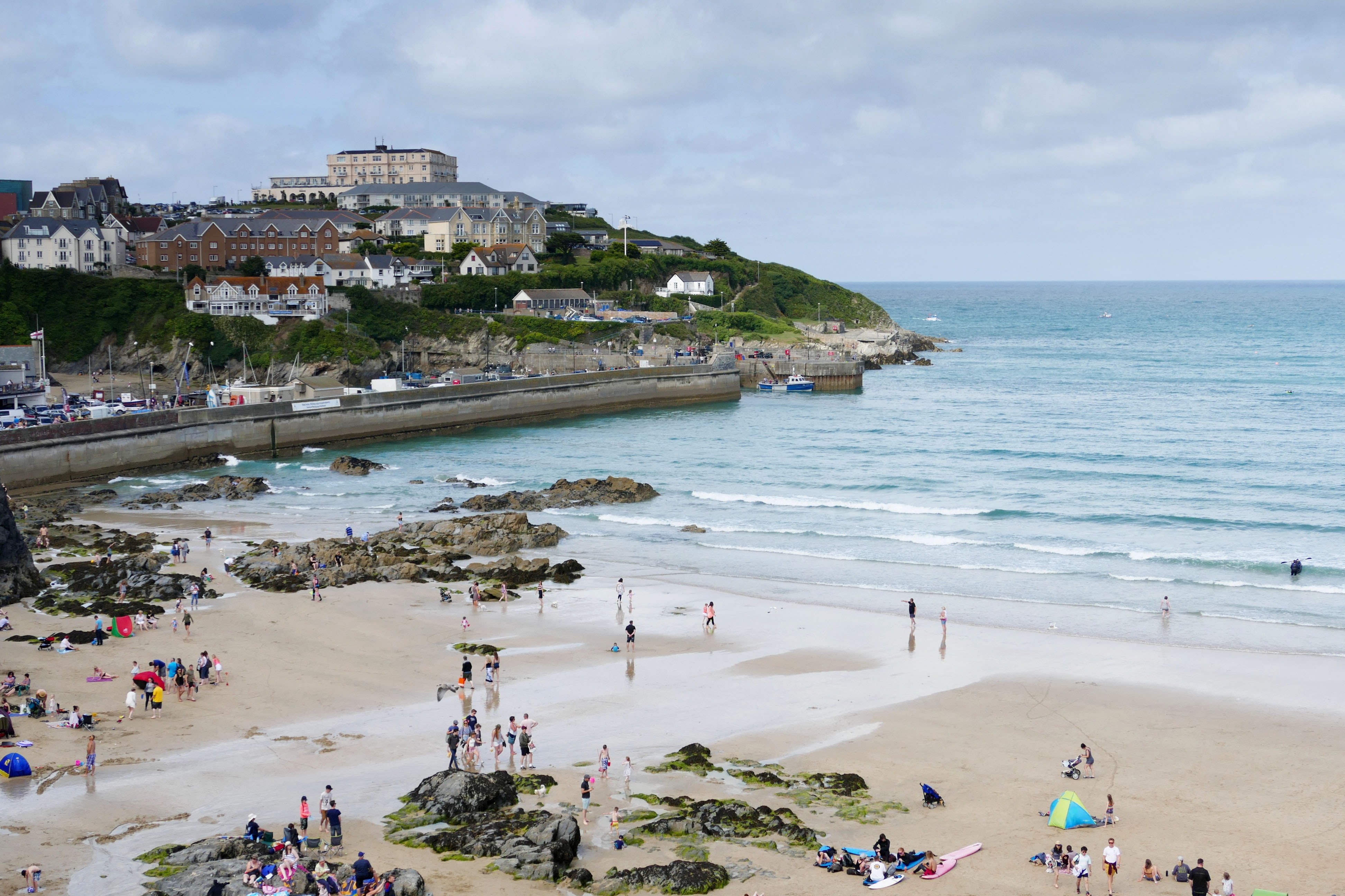 english, kingdom, cornish, city, day, blue, crowd, building exterior, architecture, west, cornwall, 4K, harbour, ocean, white, rocks, built structure, HD Wallpaper