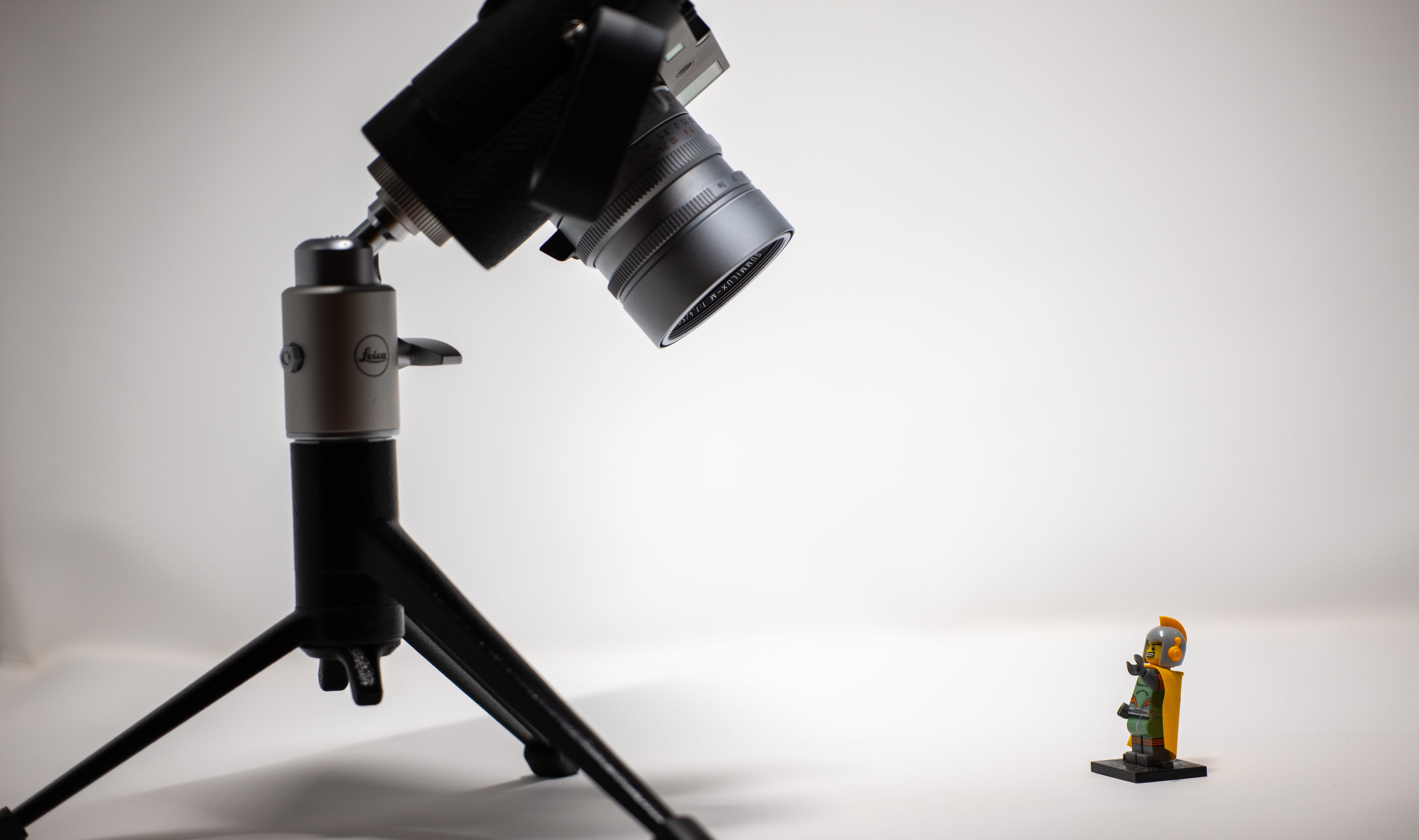 occupation, microscope, toy, sink, lighting equipment, 5K, full length, people, table, brake, studio shot, tripod, camera - photographic equipment, focus on foreground, HD Wallpaper