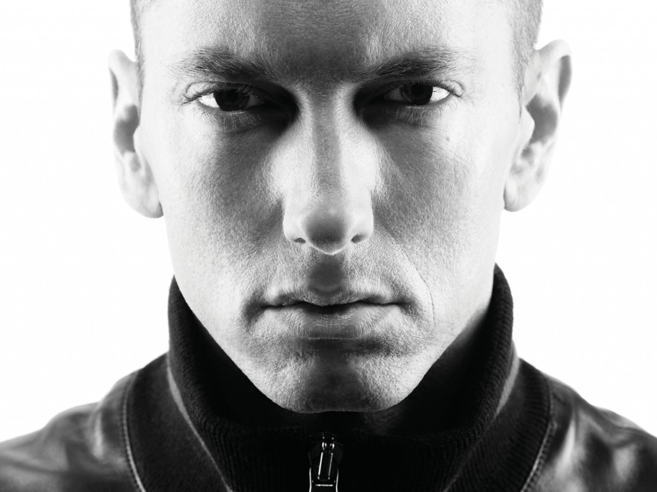 one person, portrait, Eminem, Slim shady, males, Actor, indoors, emotion, aggression, headshot, serious, adult, body part, Singer, looking at camera, Evil, HD Wallpaper
