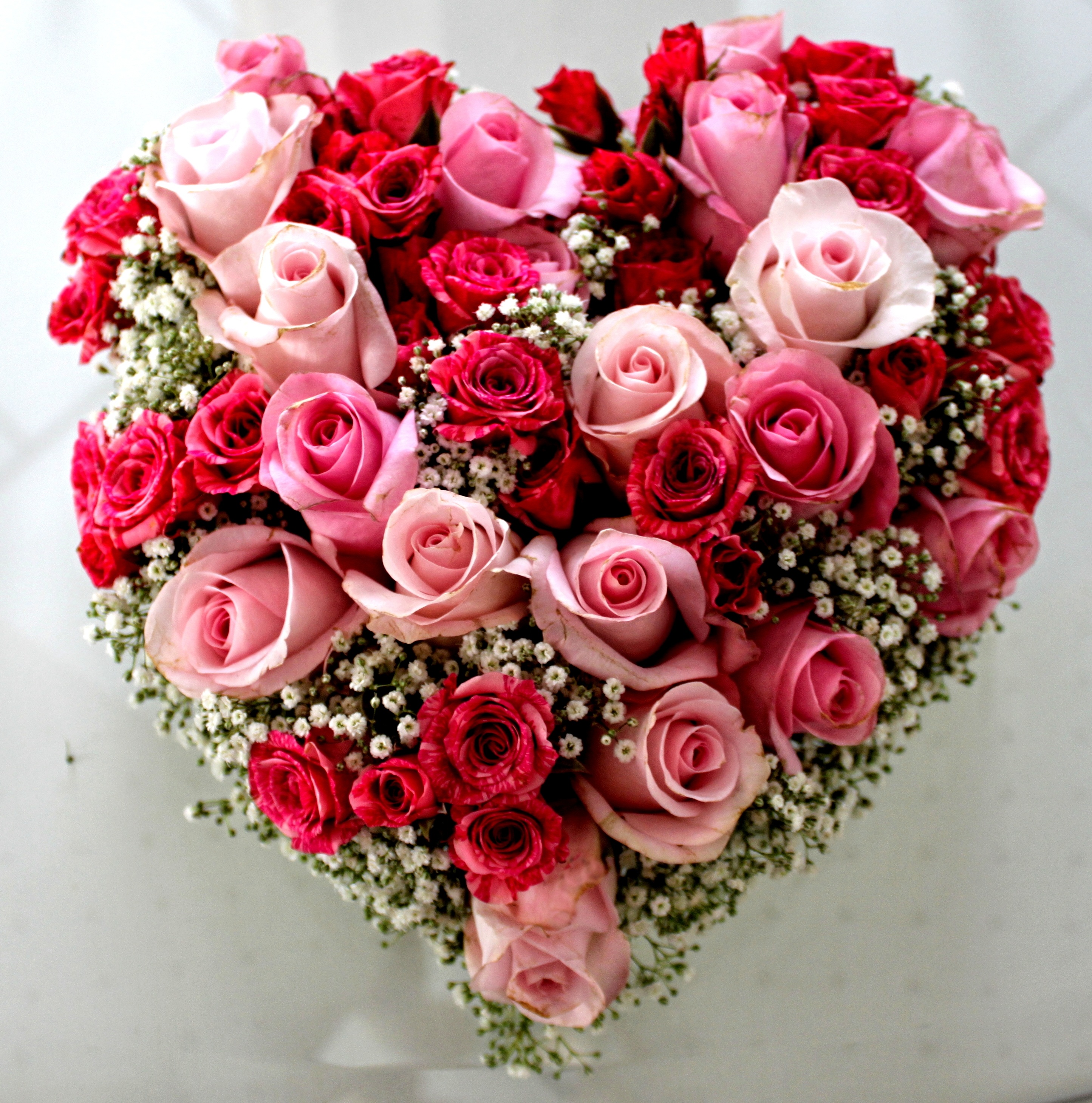 bunch of flowers, rose, gift, bloom, colorful, no people, roses, celebration, shaped, rose blooms, love, inflorescence, petal, pink color, flower head, Phone HD Wallpaper