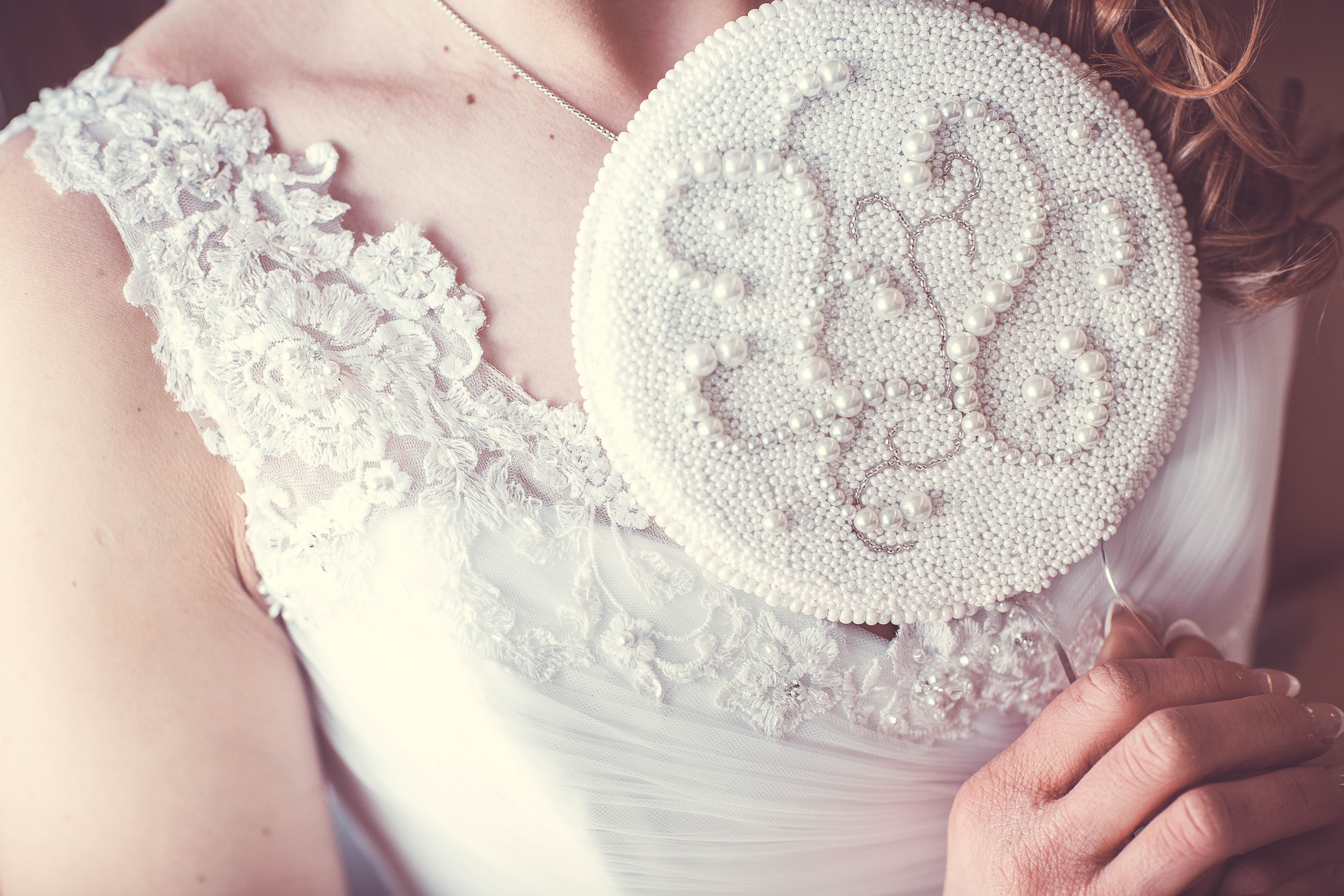 beads, 5K, people, shiny, dress, clothing, holding, human body part, white, adult, celebration, hand, food, indulgence, freshness, sweet food, sweet, wedding, HD Wallpaper