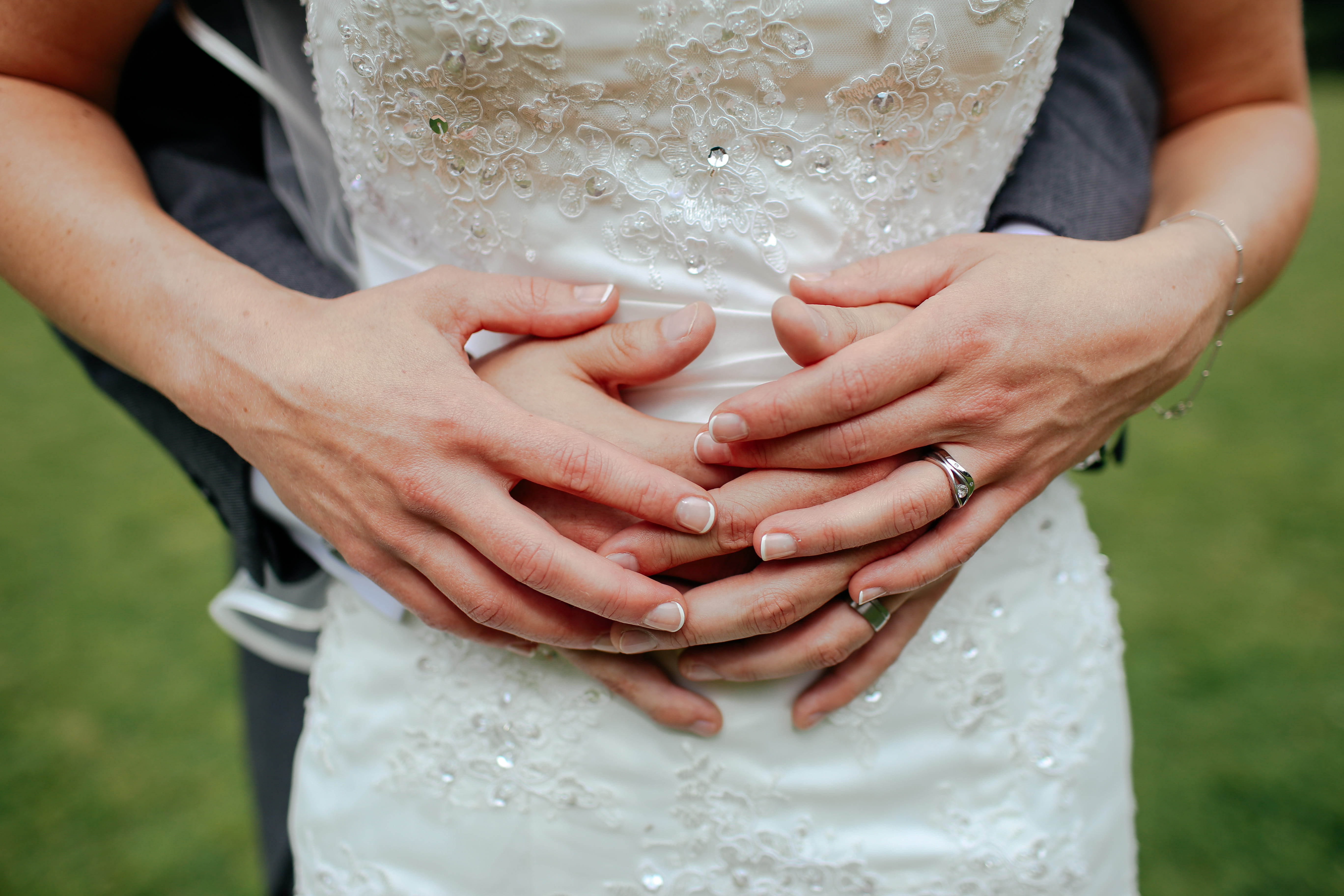 women, wedding ring, wedding, nature, bride and groom, man, focus, positive emotion, jewelry, newlywed, couple, hand, marriage, white, outdoors, human hand, HD Wallpaper
