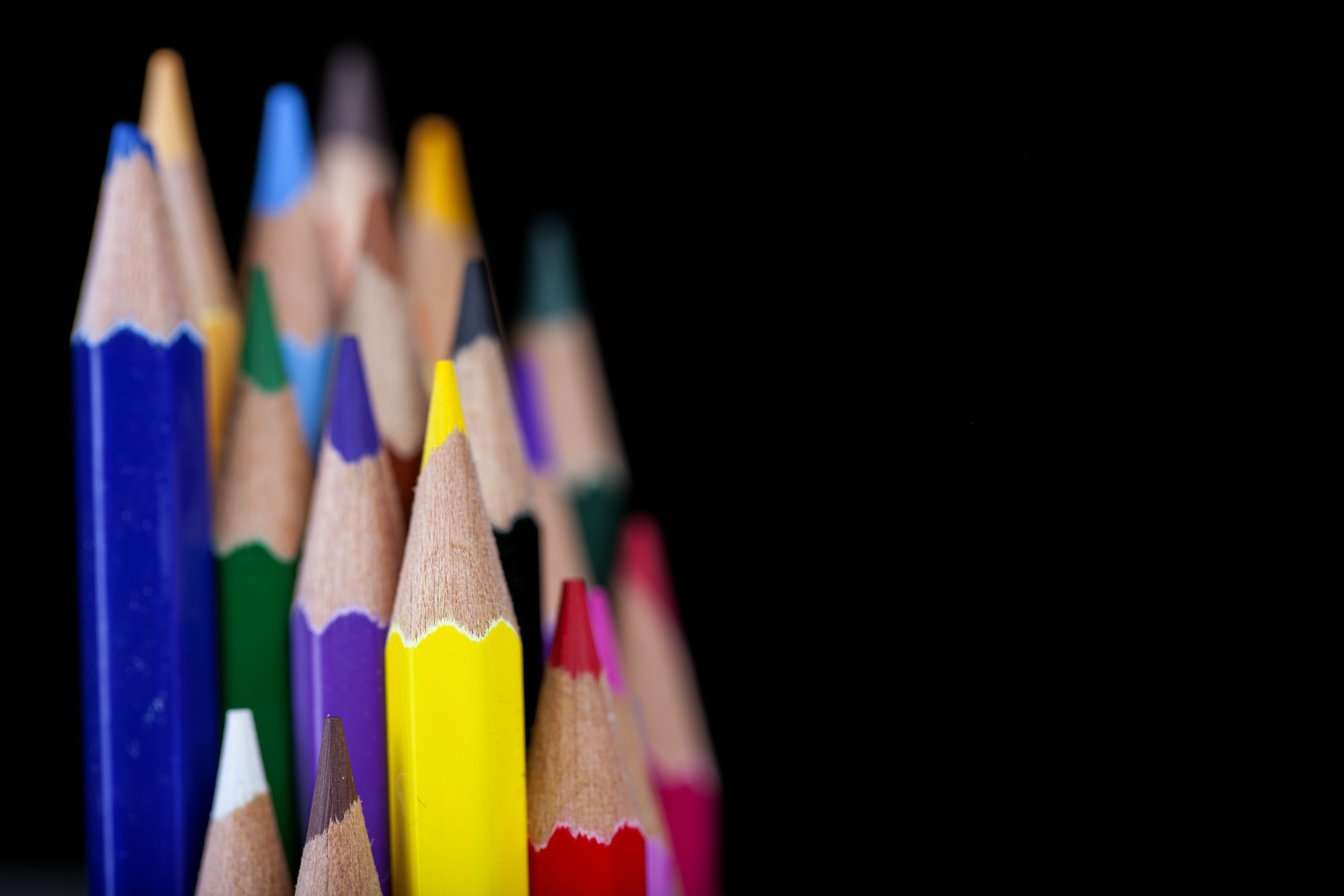 black background, to write, photography, read, background, paper, art and craft, backgrounds, drawing, course, creativity, close-up, writing instrument, HD Wallpaper