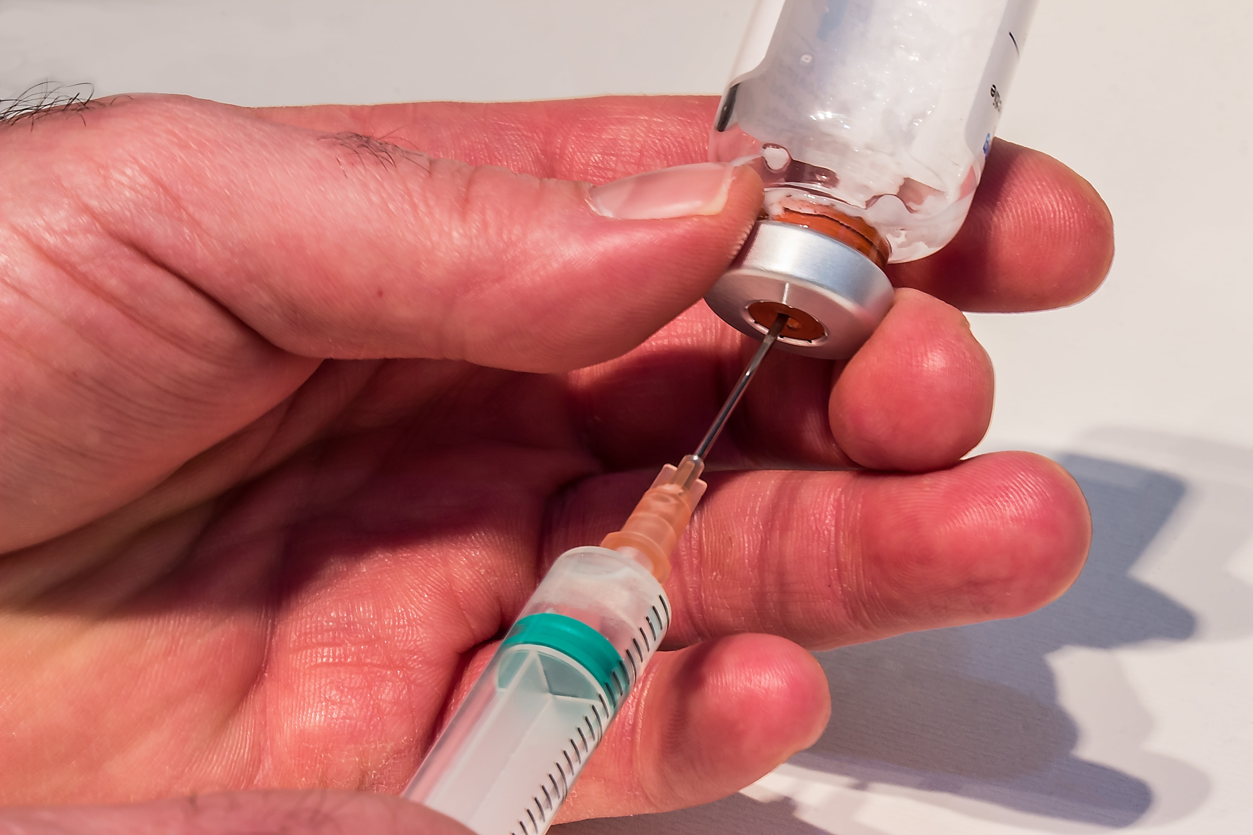 indoors, healthcare And Medicine, dissolved drug, injecting, close-up, sterile, syringe, ampoule, vial, care, body part, people, finger, disposable syringe, HD Wallpaper
