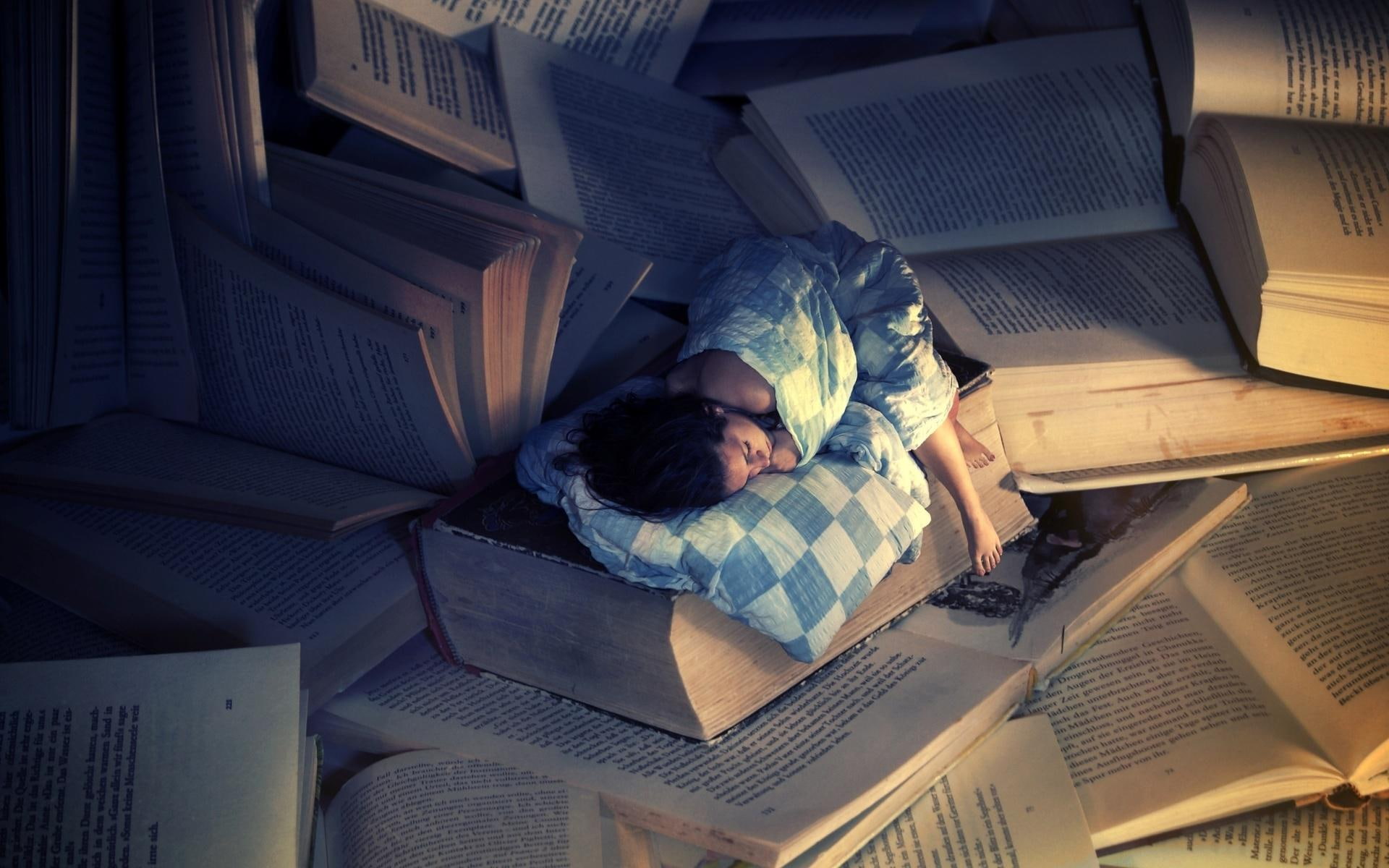 blue, sleep, woman, white, 1080P, artistic, quilt, checked, sleeping, books, 1920x1200, book, HD Wallpaper
