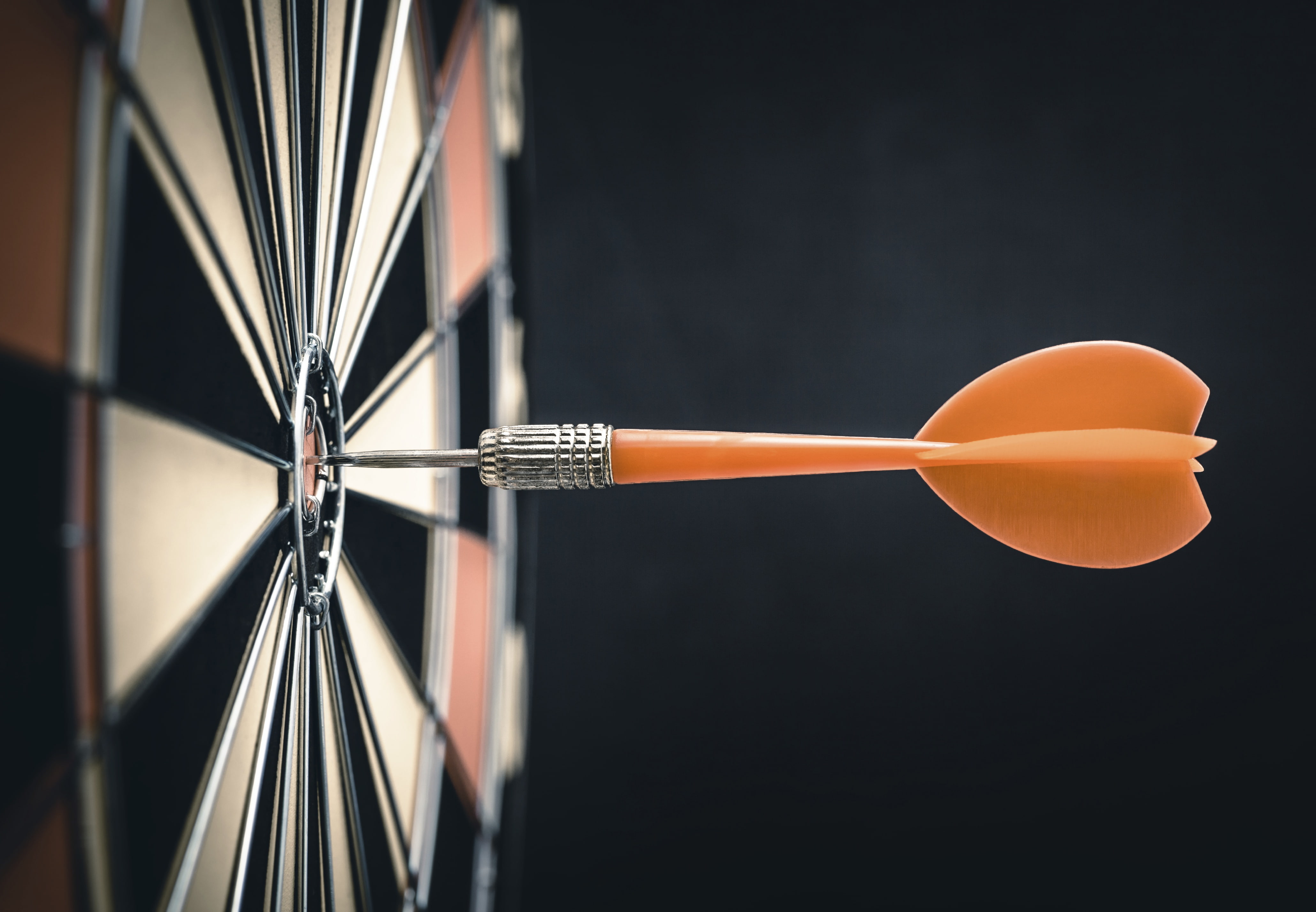 bullseye, dart, 4K, target, HD Wallpaper