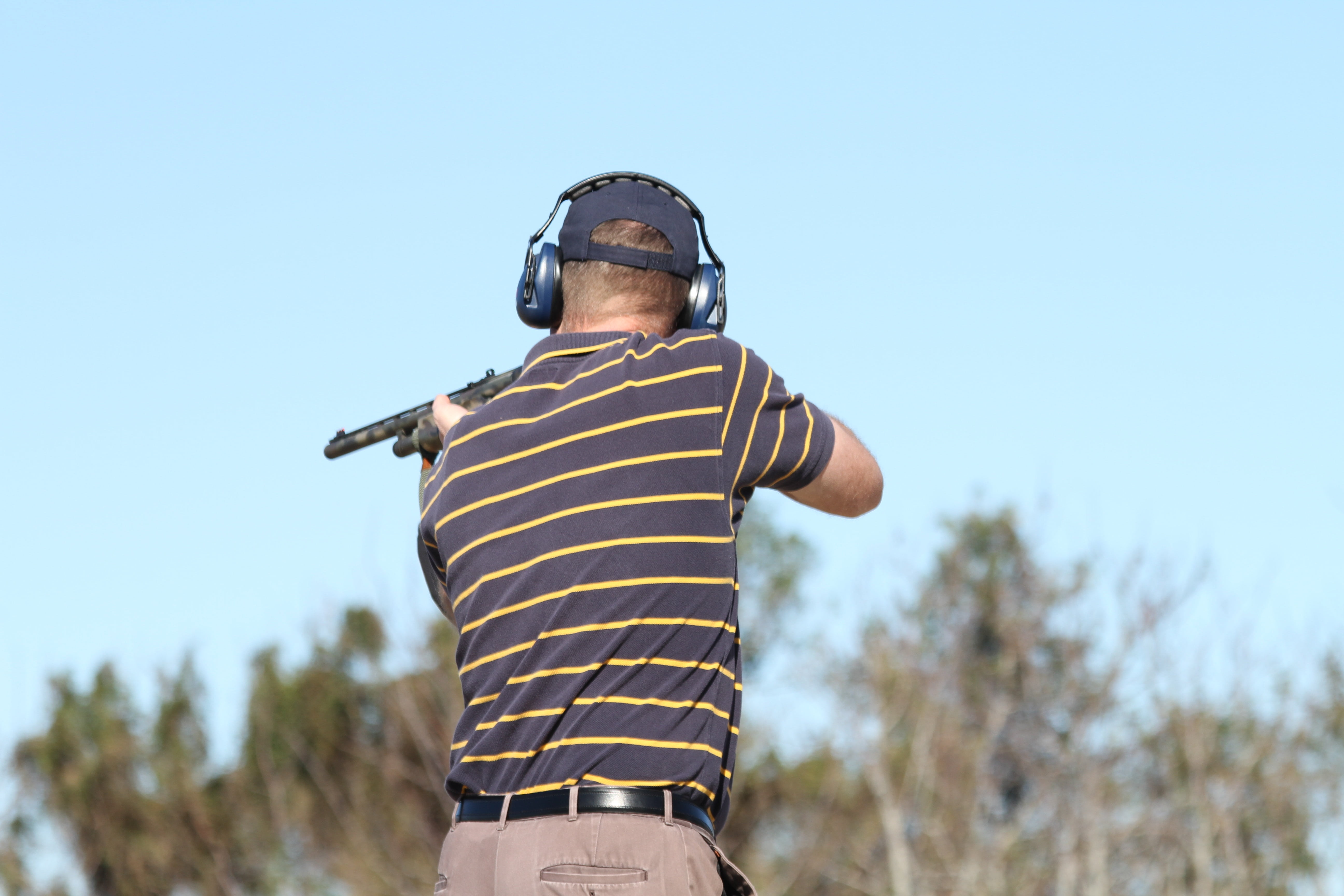 rear view, safety, gun, outdoors, aiming, sport, focus on foreground, 5K, day, low angle view, target, trap, sky, photography, shotgun, rifle, man, selective, HD Wallpaper
