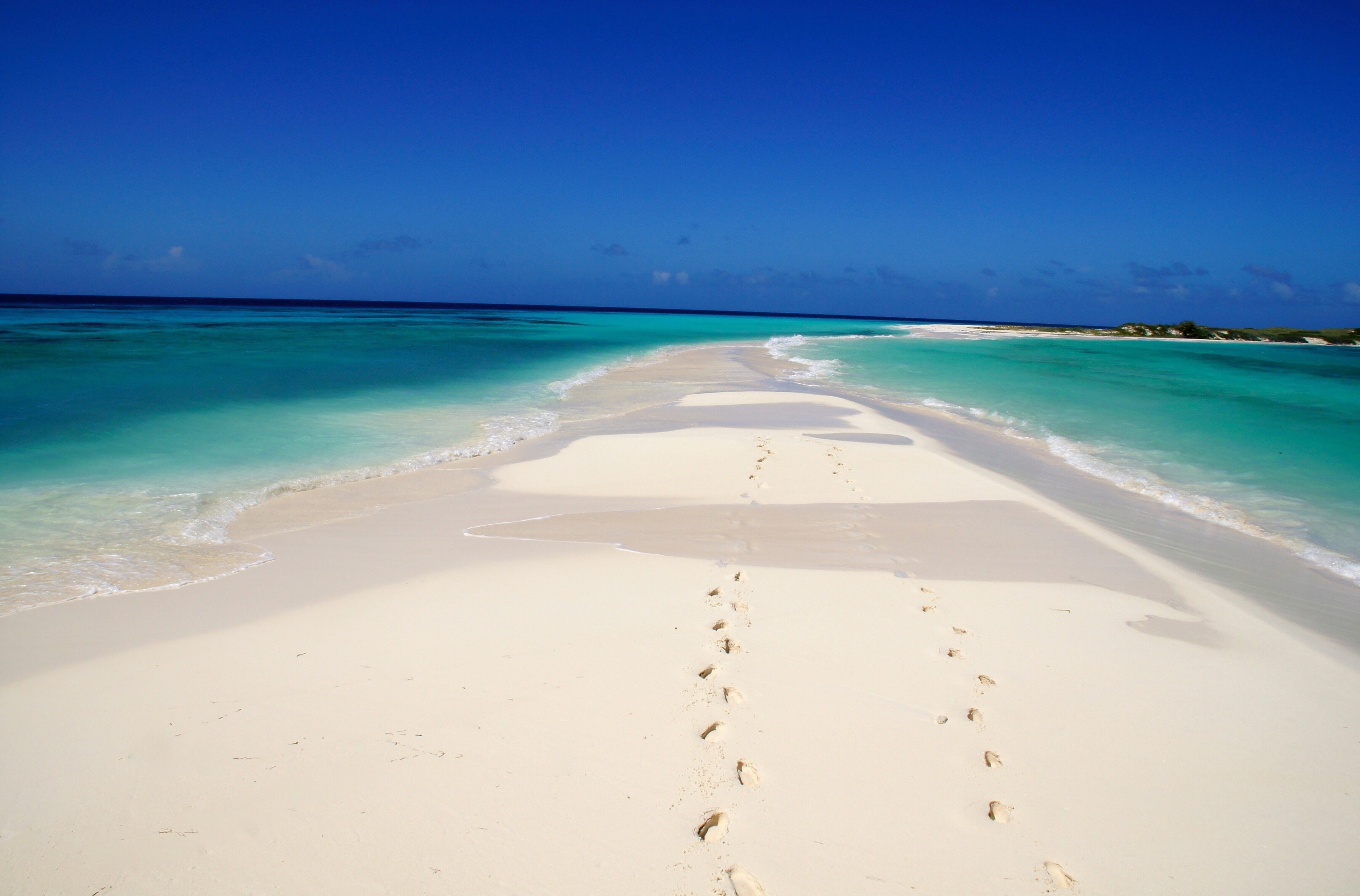 sky, holiday, horizon over water, outdoors, sea, travel destinations, nature, beach, no people, tranquility, land, horizon, beauty in nature, turquoise colored, HD Wallpaper