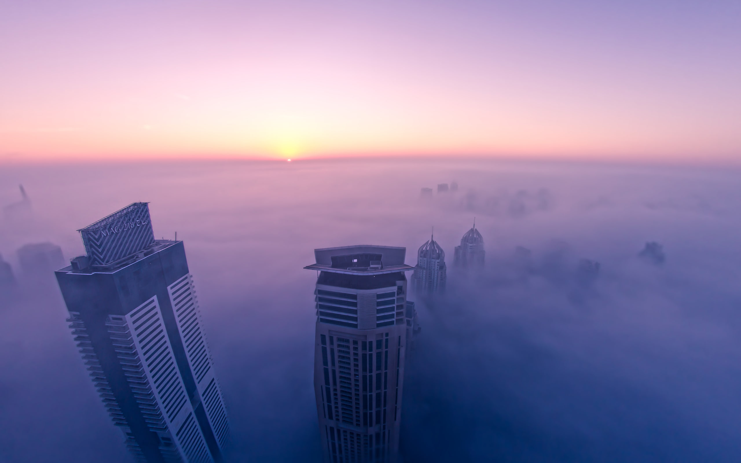 mist, 2K, sunset, hd, buildings, fog, skyscrapers, cityscape, HD Wallpaper