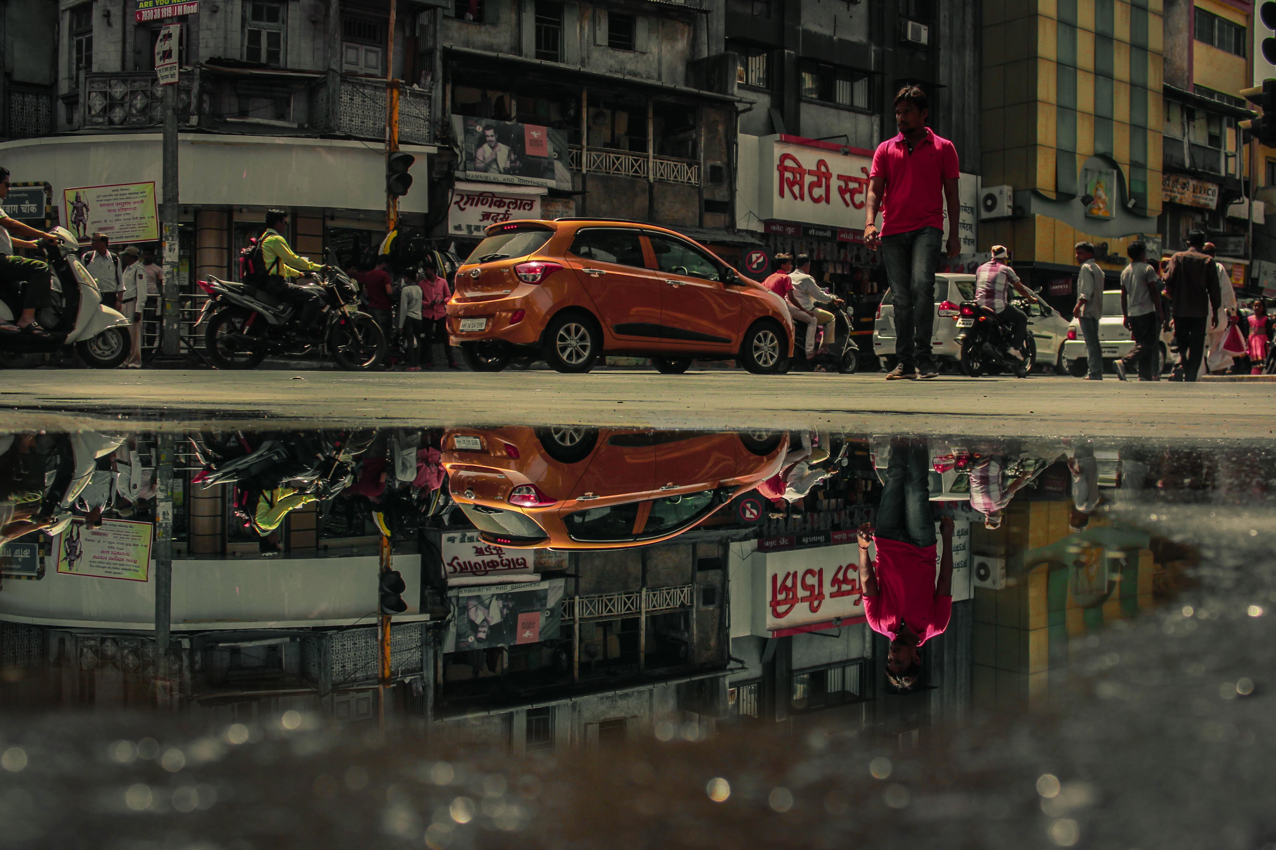 road, cars, architecture, urban Scene, building, building exterior, near, parallel, mode of transportation, street, car, transportation, traffic, people, HD Wallpaper