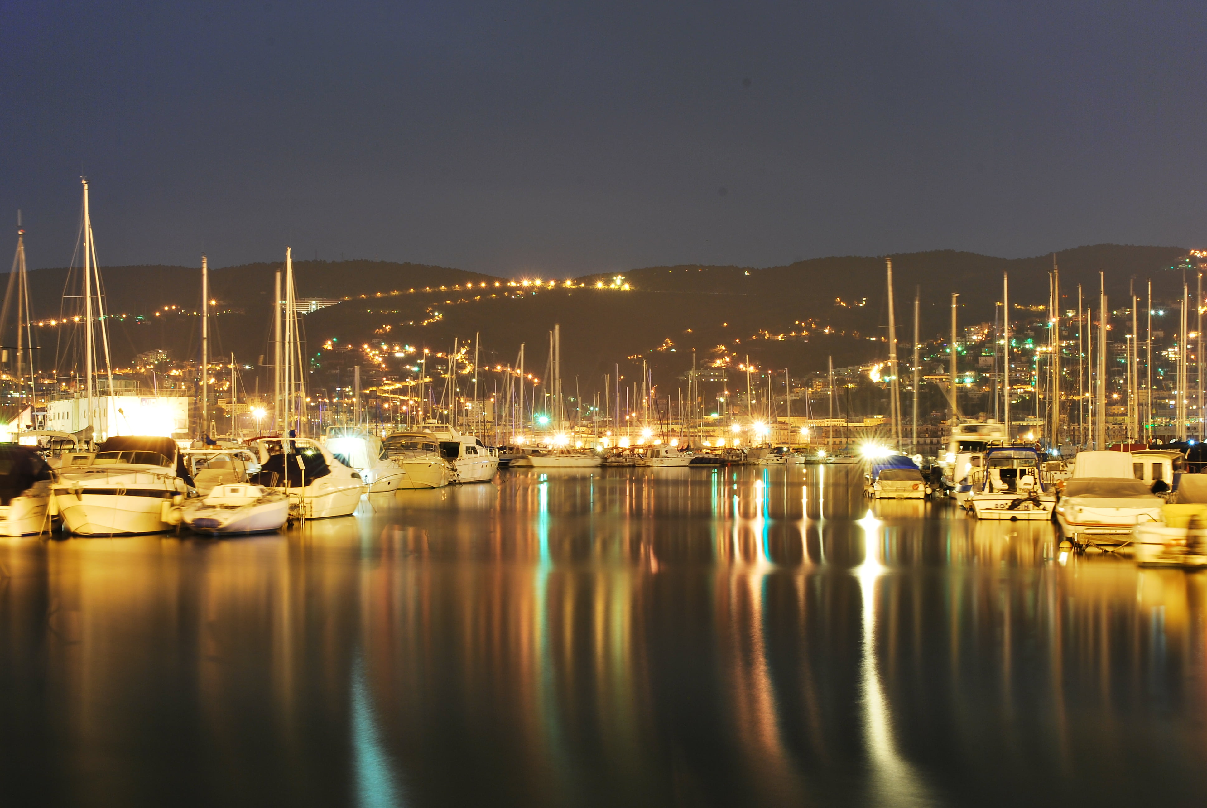 mountain, overexposed, yachts, caos, 4K, seascape, boat, light, friuli venezia giulia, trieste, body, water, long exposure, yacht, cityscape, city, night, HD Wallpaper