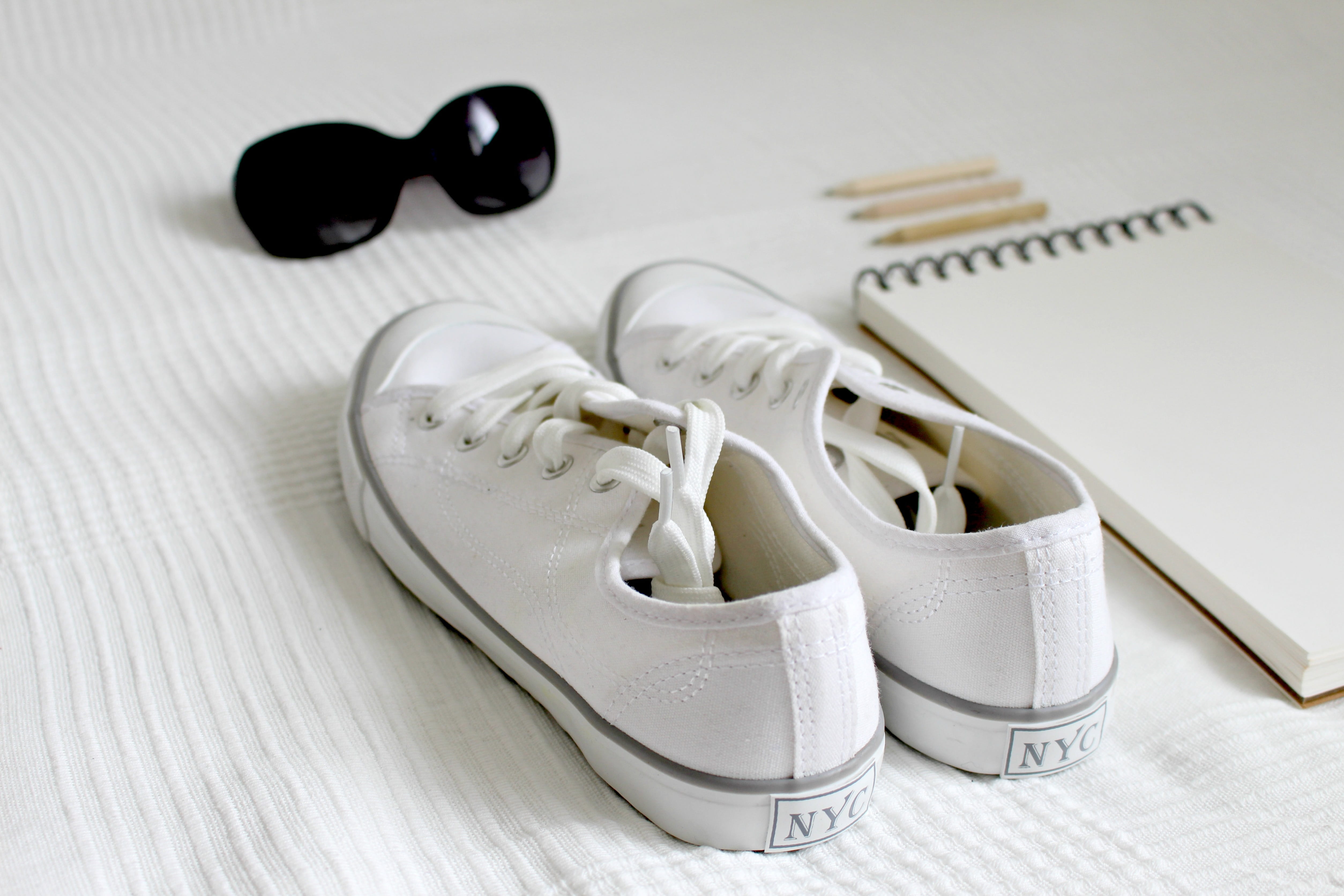 retro, leave, fashion, wellness, stylish, relaxation, lifestyle, sneakers, pair, holiday time, serenity, shoe, personal accessory, summer, brand, top, no people, HD Wallpaper